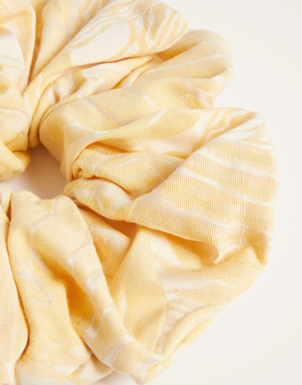 Giga Scrunchie - 5