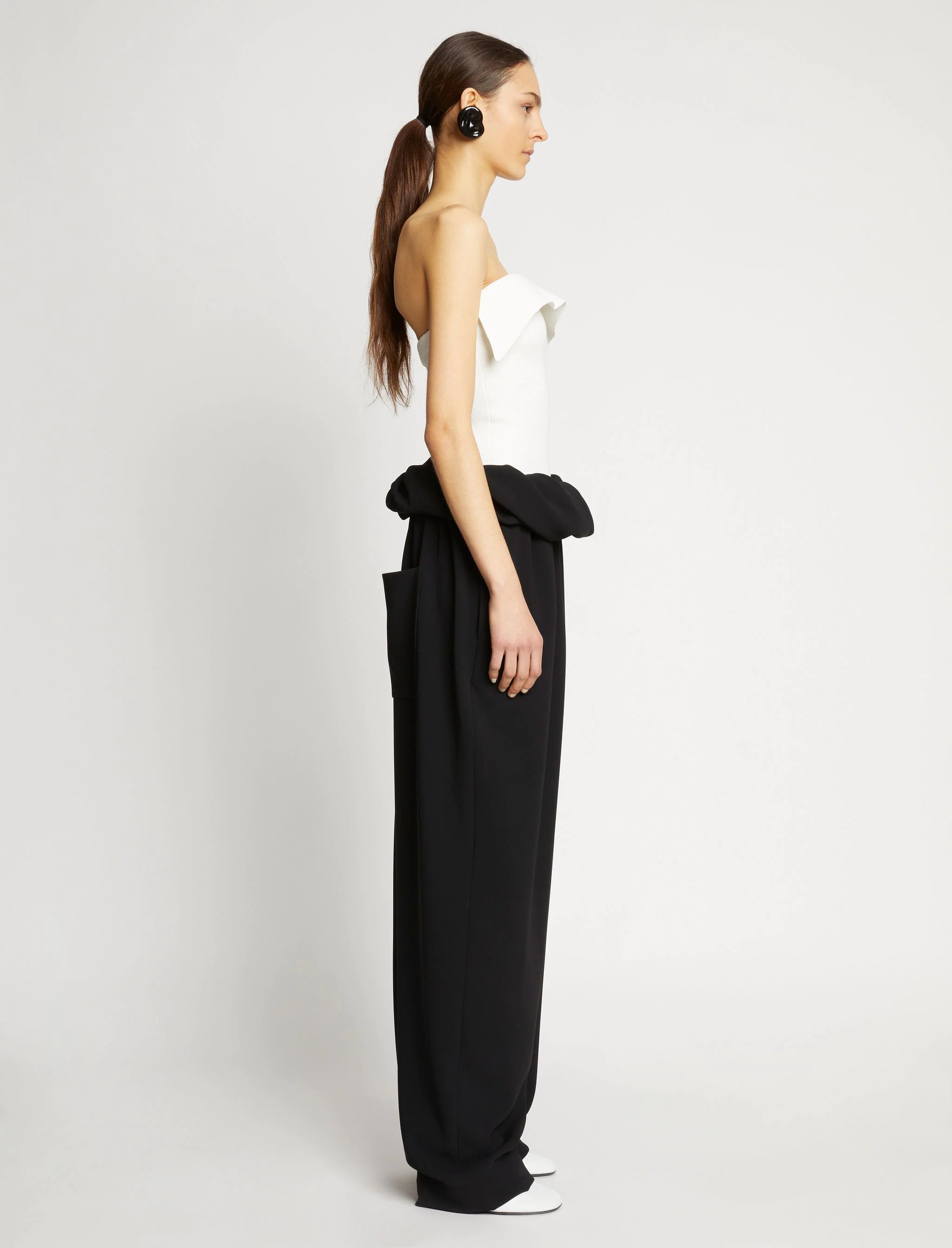 Matte Viscose Crepe Roll Waist Pants - 3