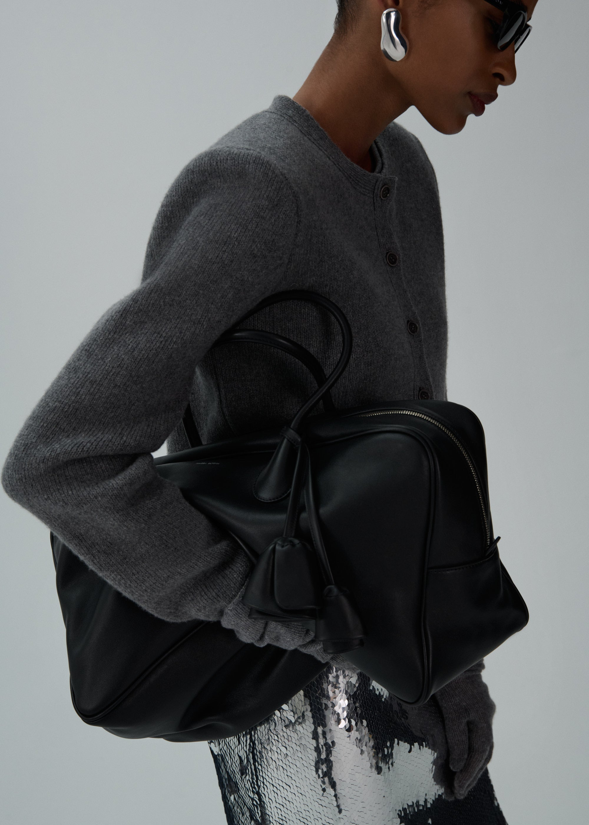 Large Brigitte bag in black leather - 6
