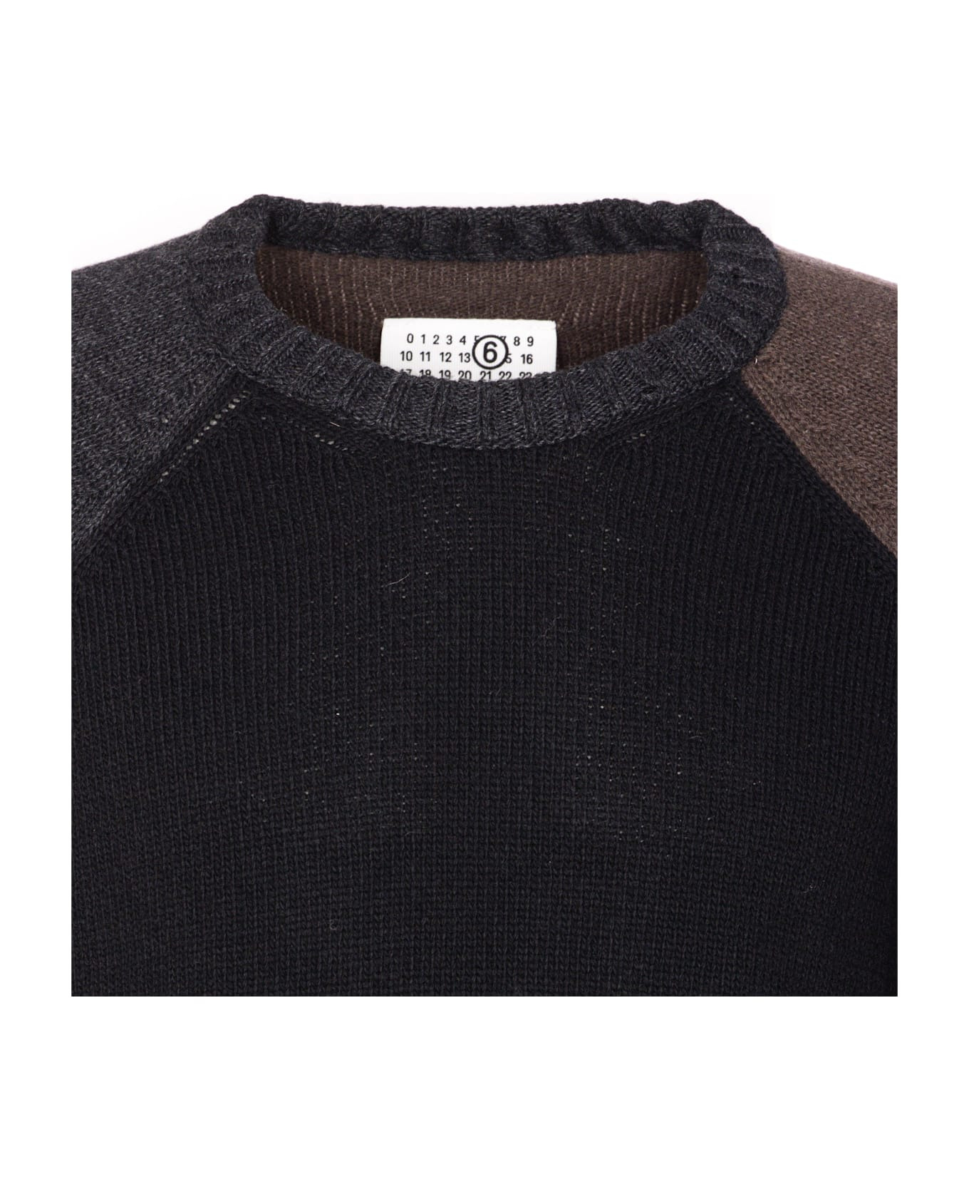 Wool Sweater - 4