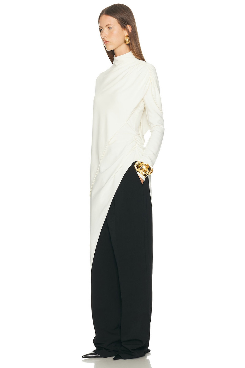 The Wilhelmina Cape Top 3