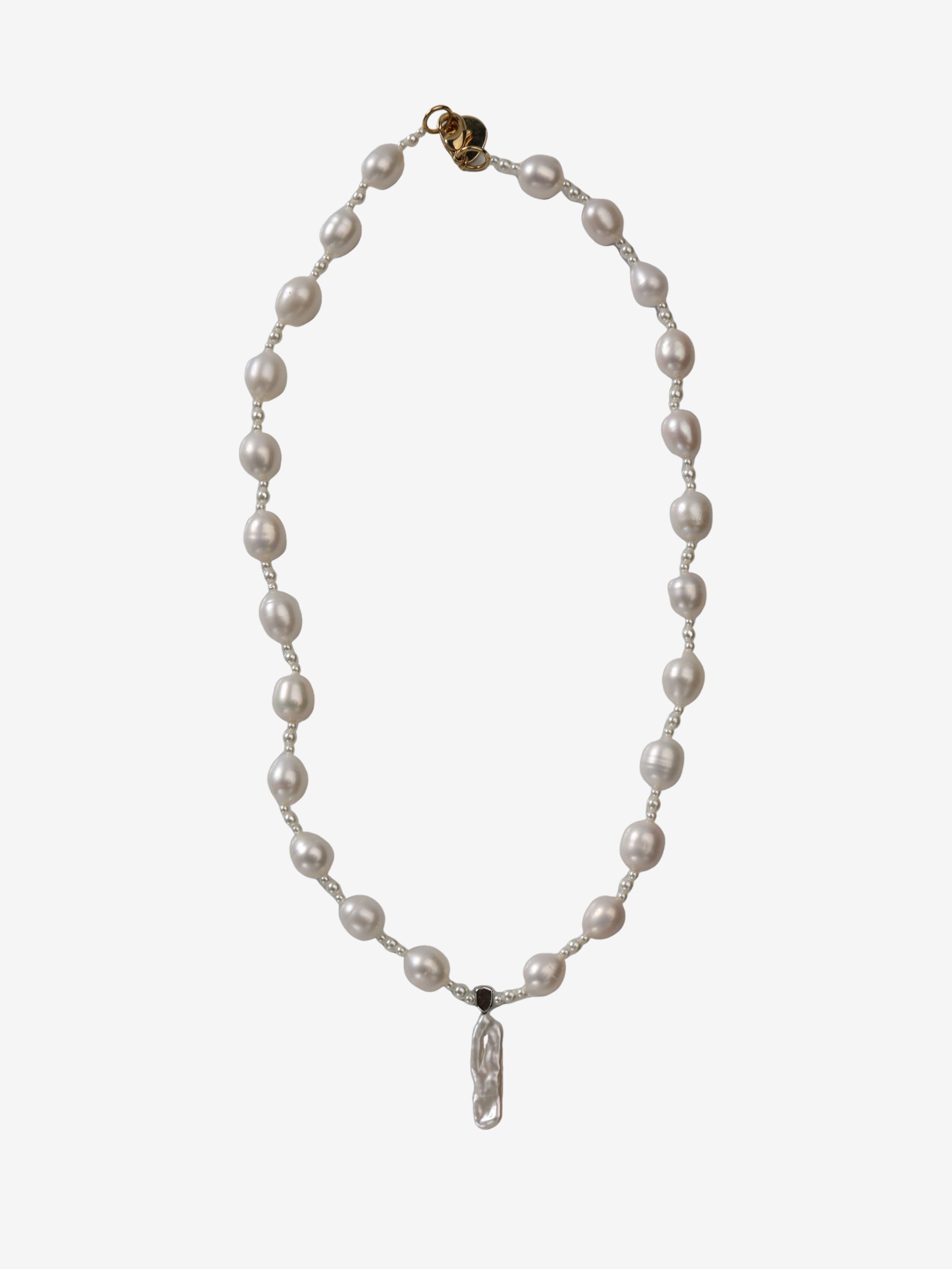 【Simone Rocha】 Staccatoパールアンド fauxパール pendantネッ Staccato pearls and faux pearls pendant necklace in white
