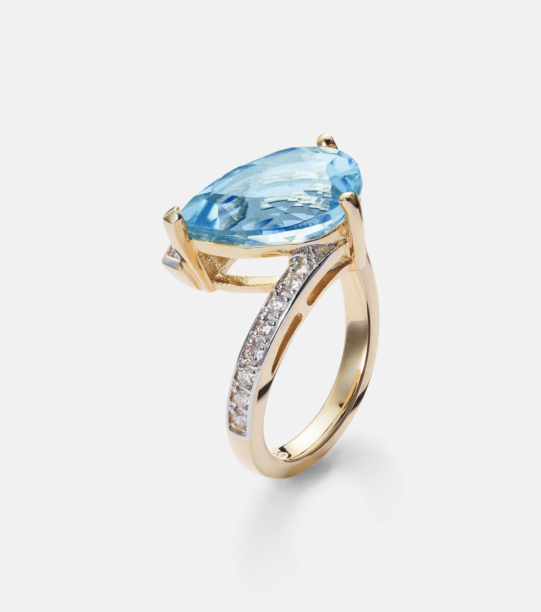 Slanted 14kt gold ring with topaz and diamonds - 4