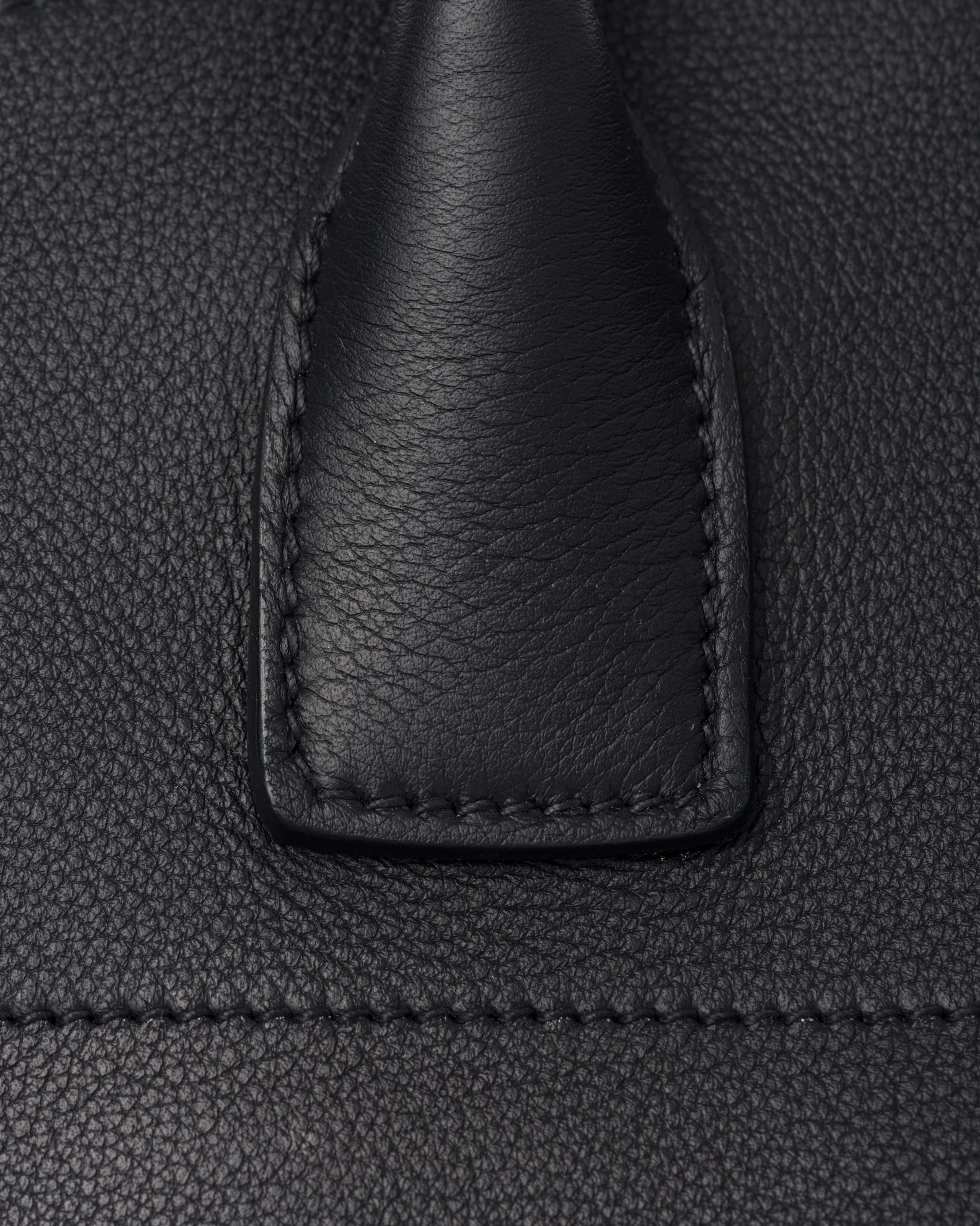 Medium leather tote bag - 6