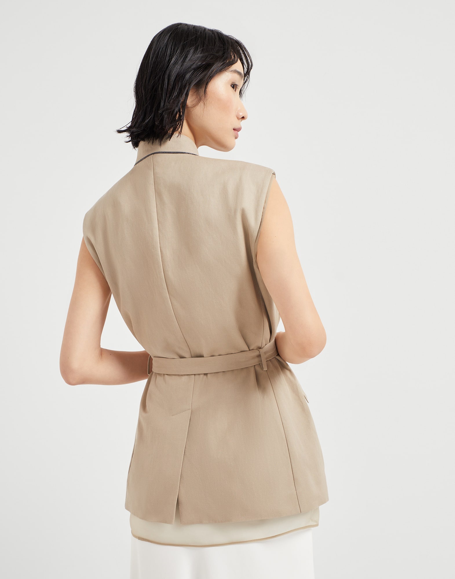 Cotton and linen cover vest with detachable organza insert and monili - 2