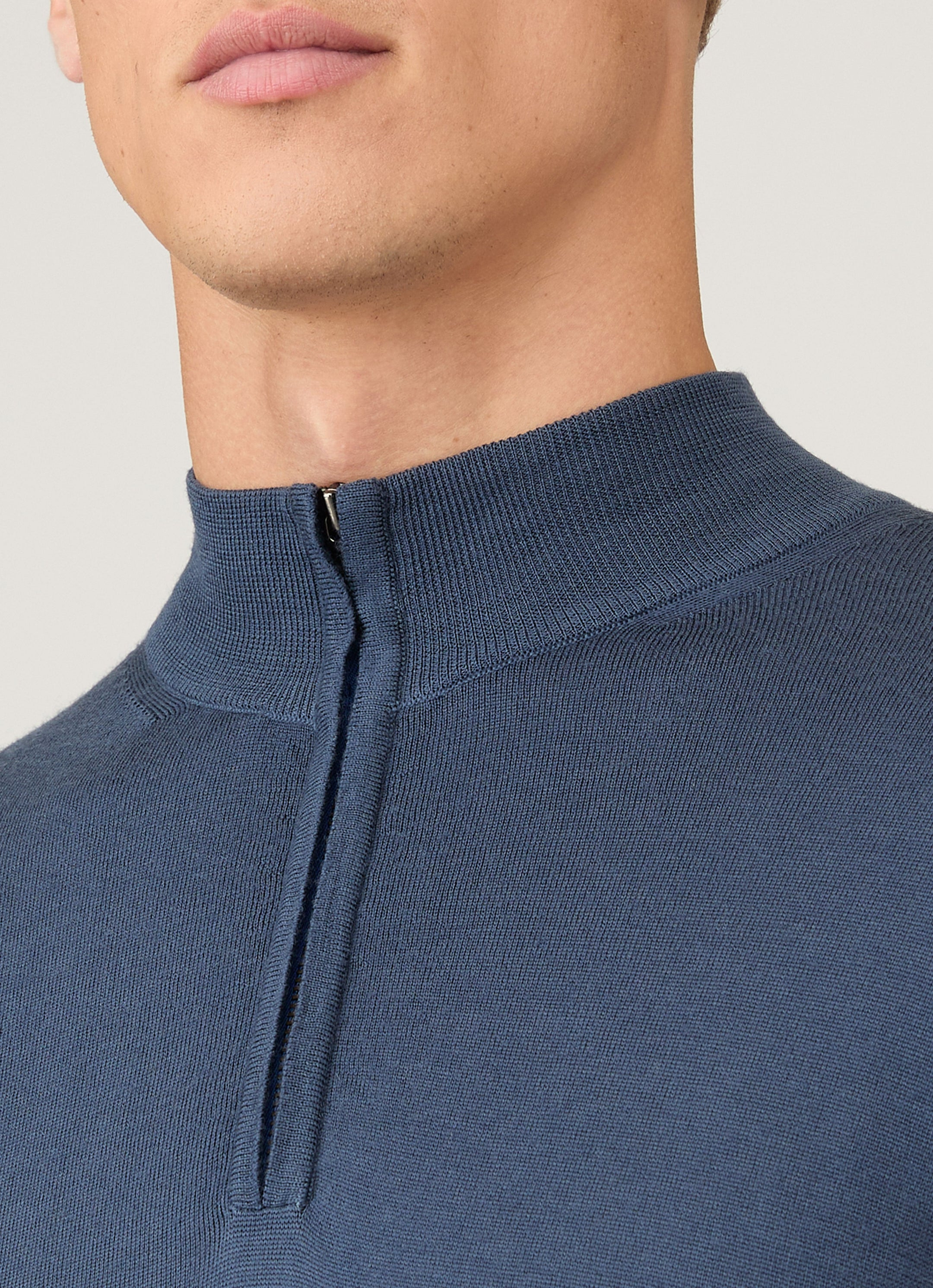 Extra‑Fine Merino Zip Neck - 6