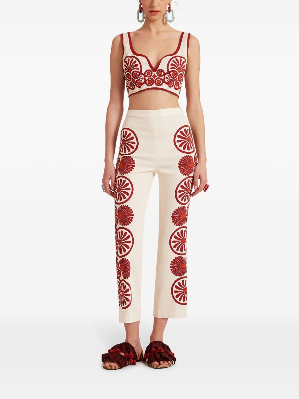 Medallion-print cropped trousers - 2