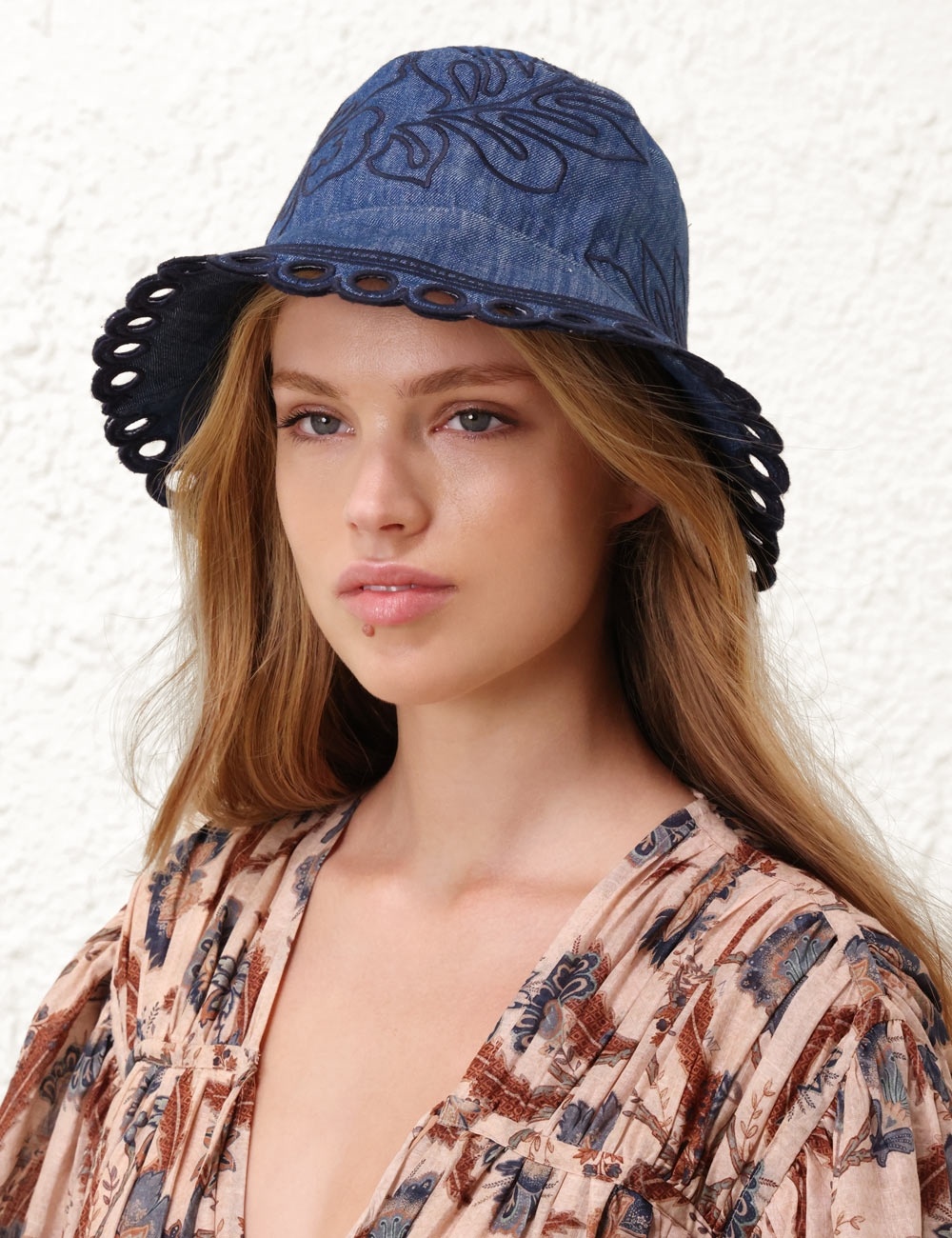 EMBROIDERED DENIM BUCKET HAT - 2