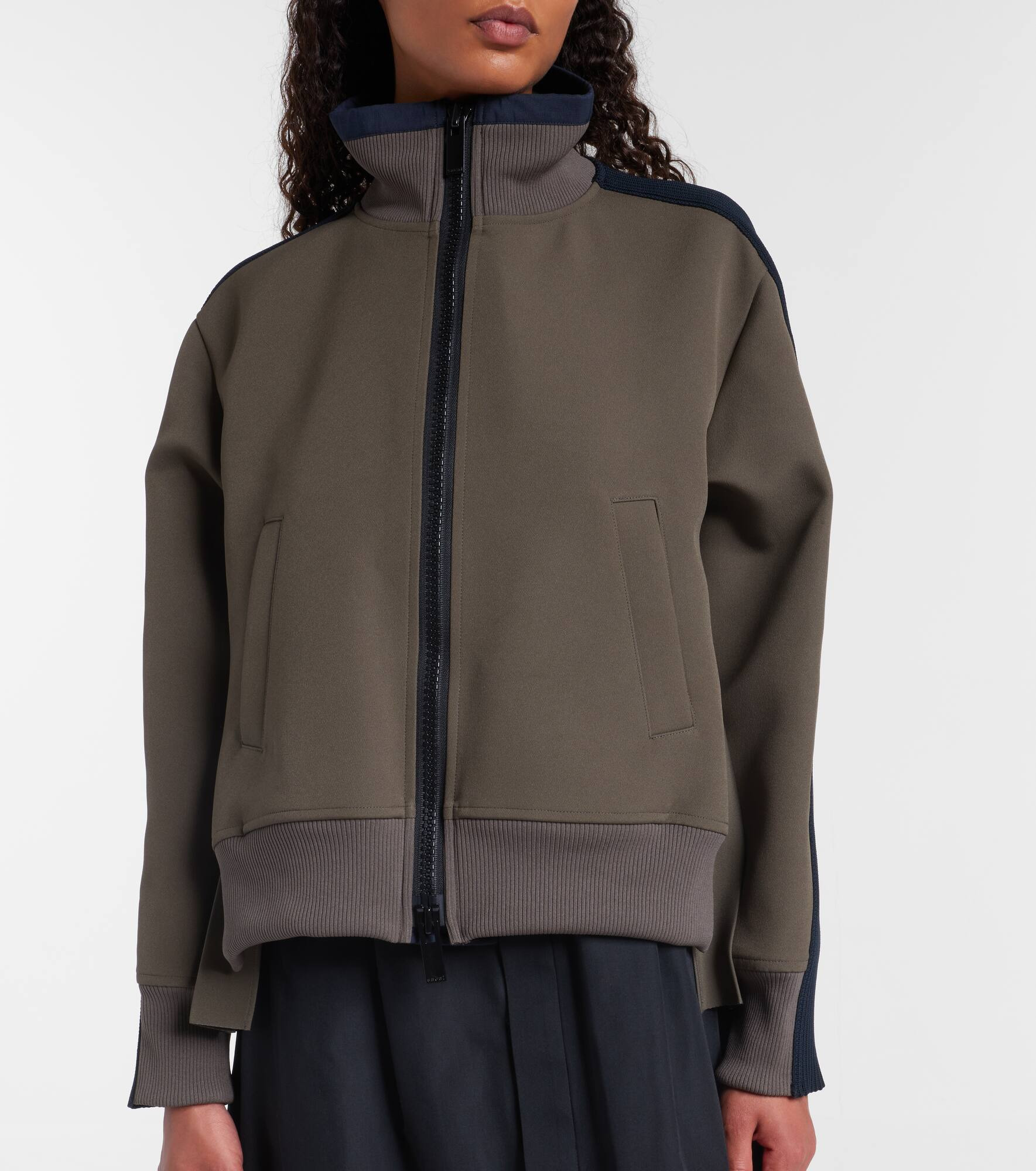 Matelassé and twill jacket - 6