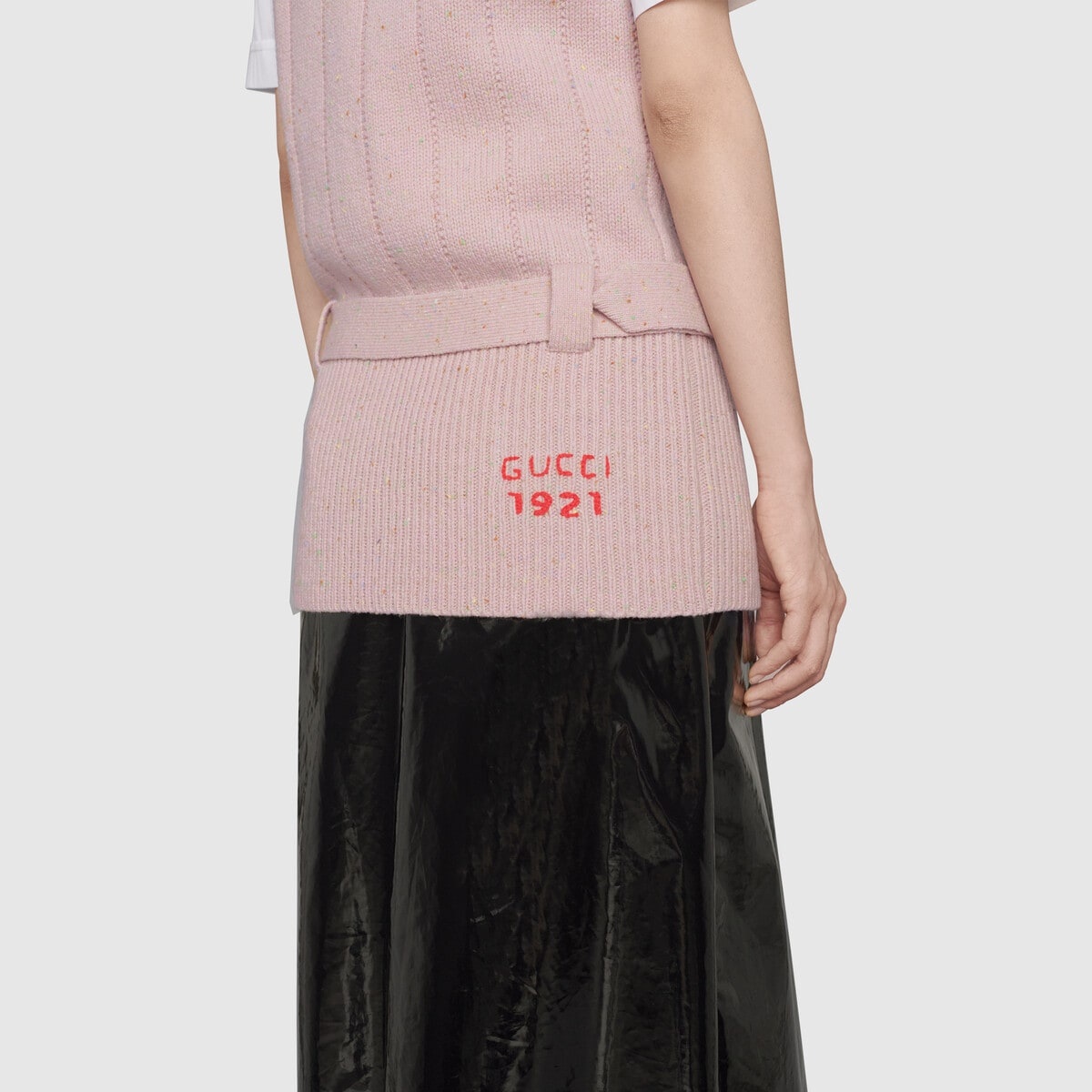 Belted rib wool knit vest - 7