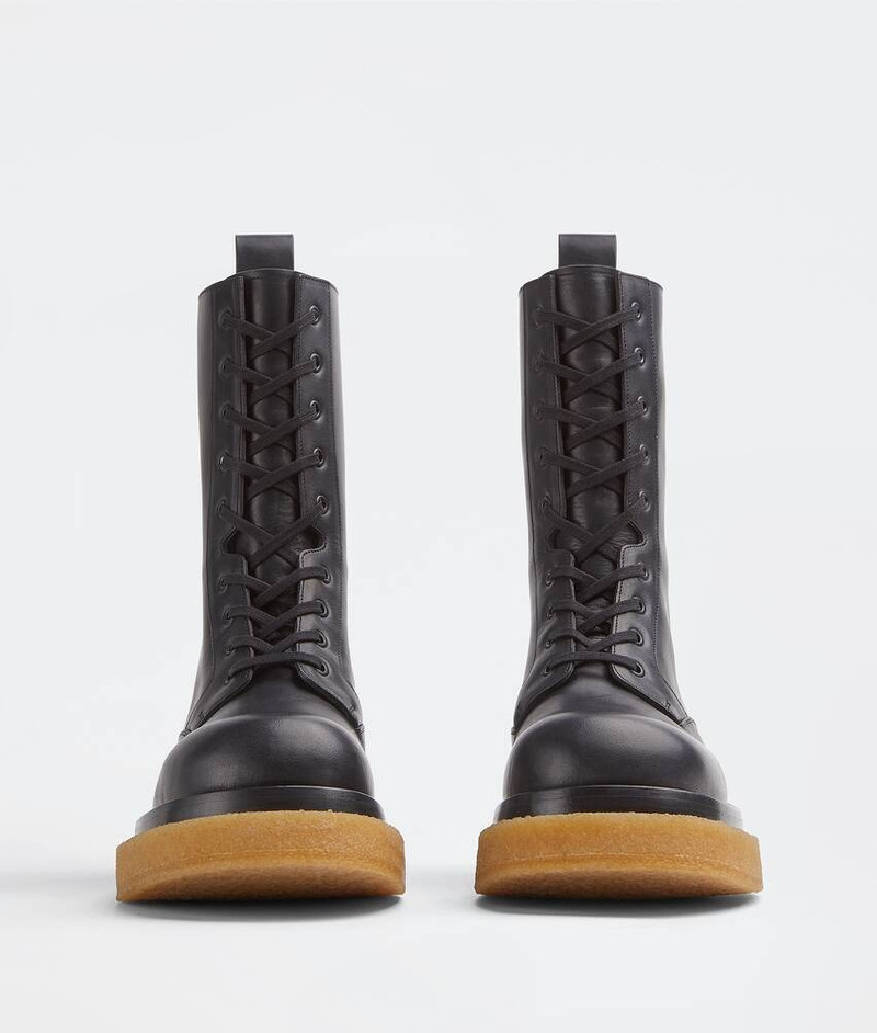 Bottega Veneta lug outlook