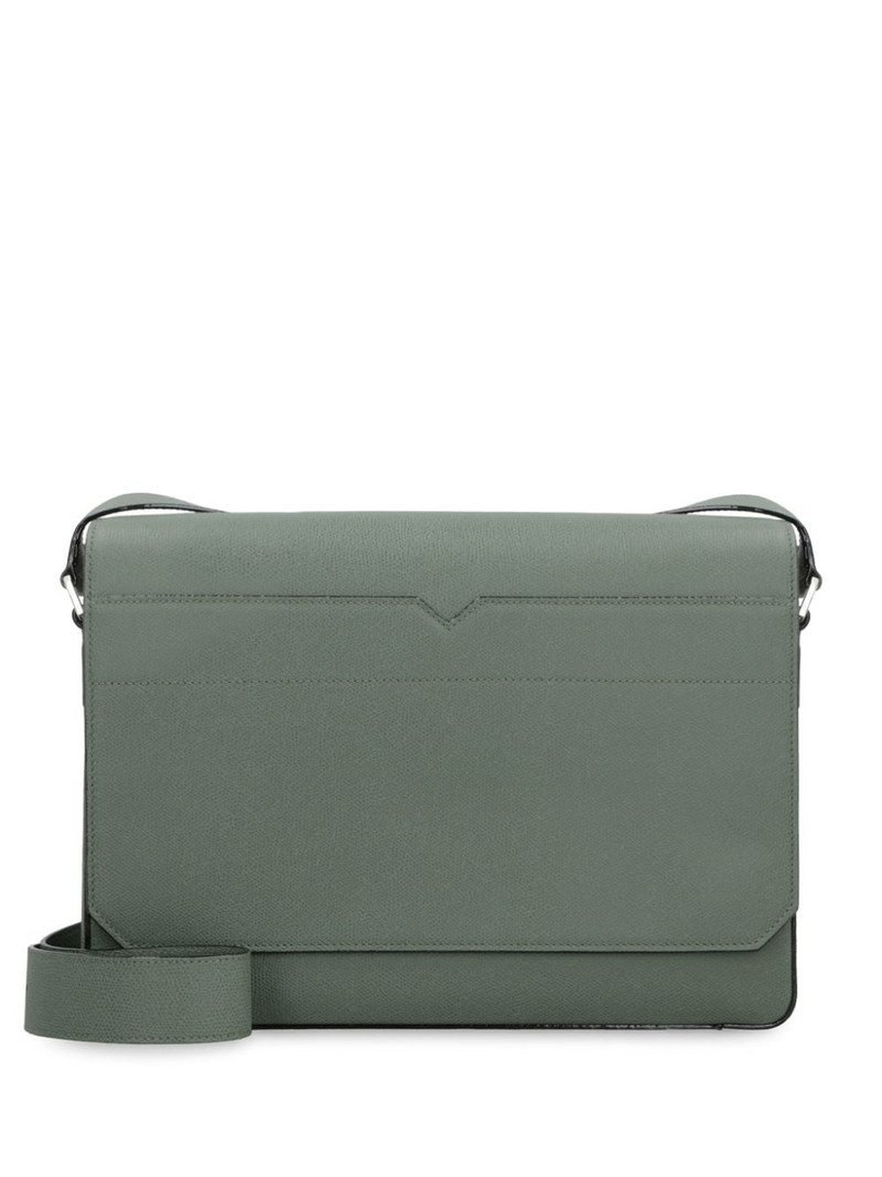 V-Line messenger bag 1
