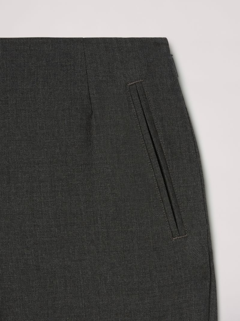 SPLIT DETAIL PANTS - 3