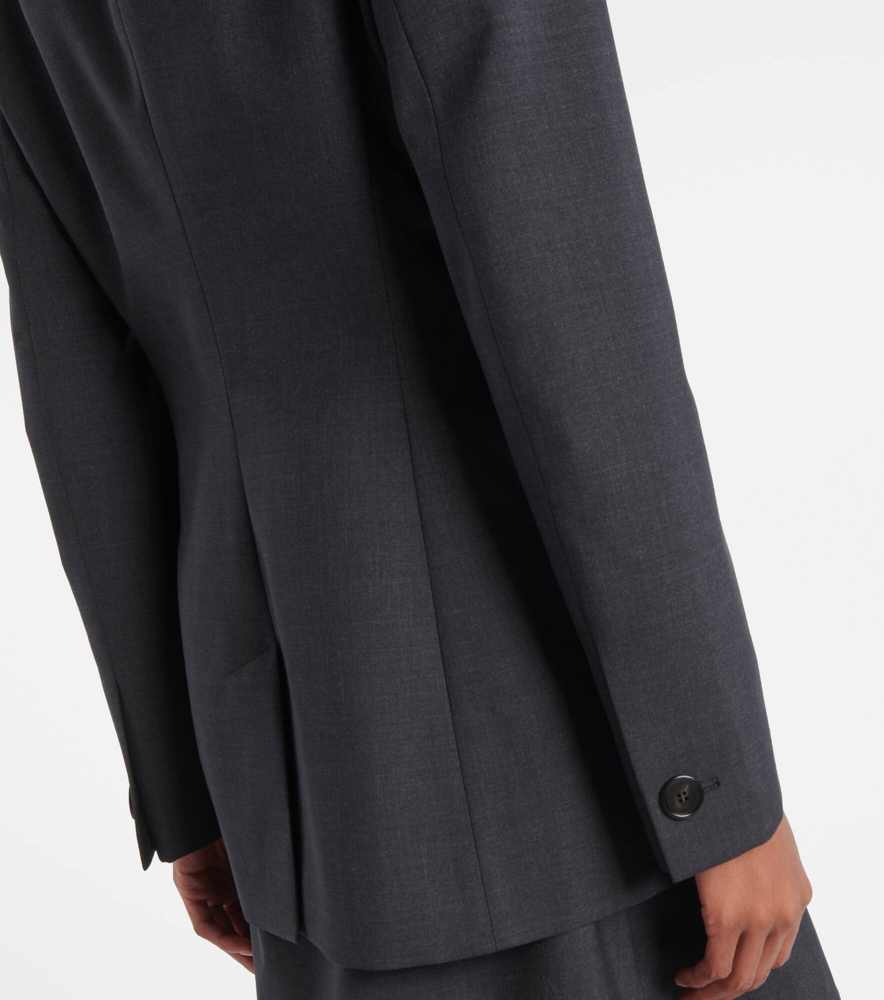Double-breasted wool blazer - 5