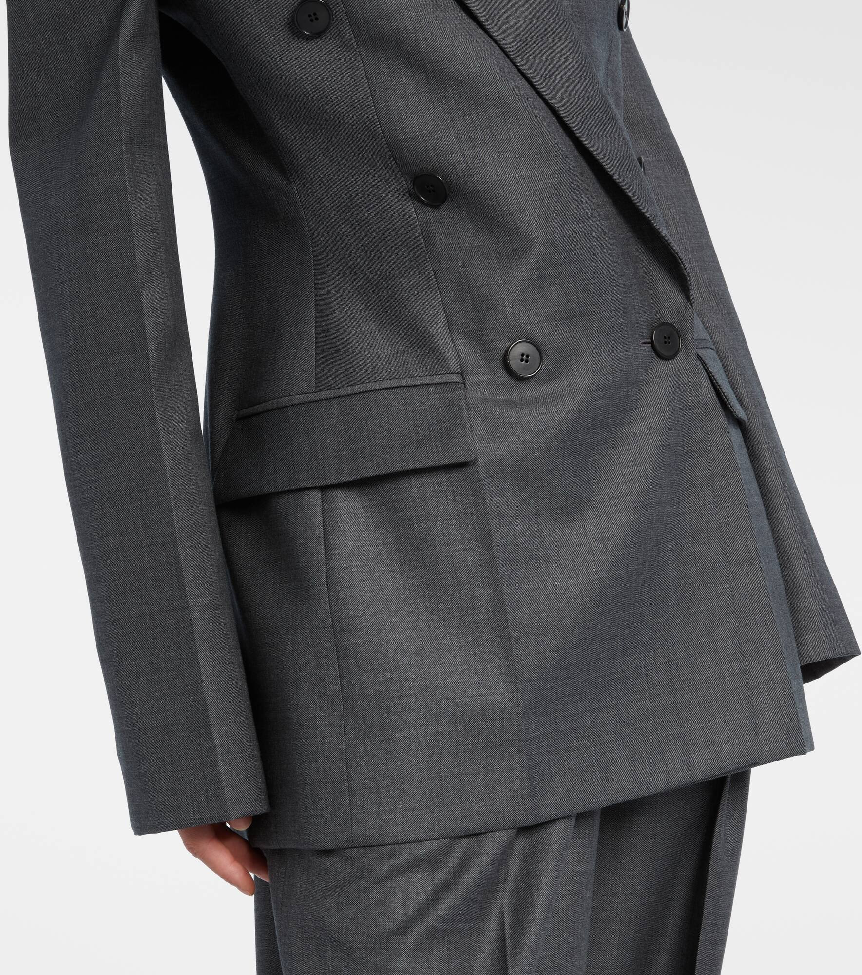 Double-breasted wool blazer - 5