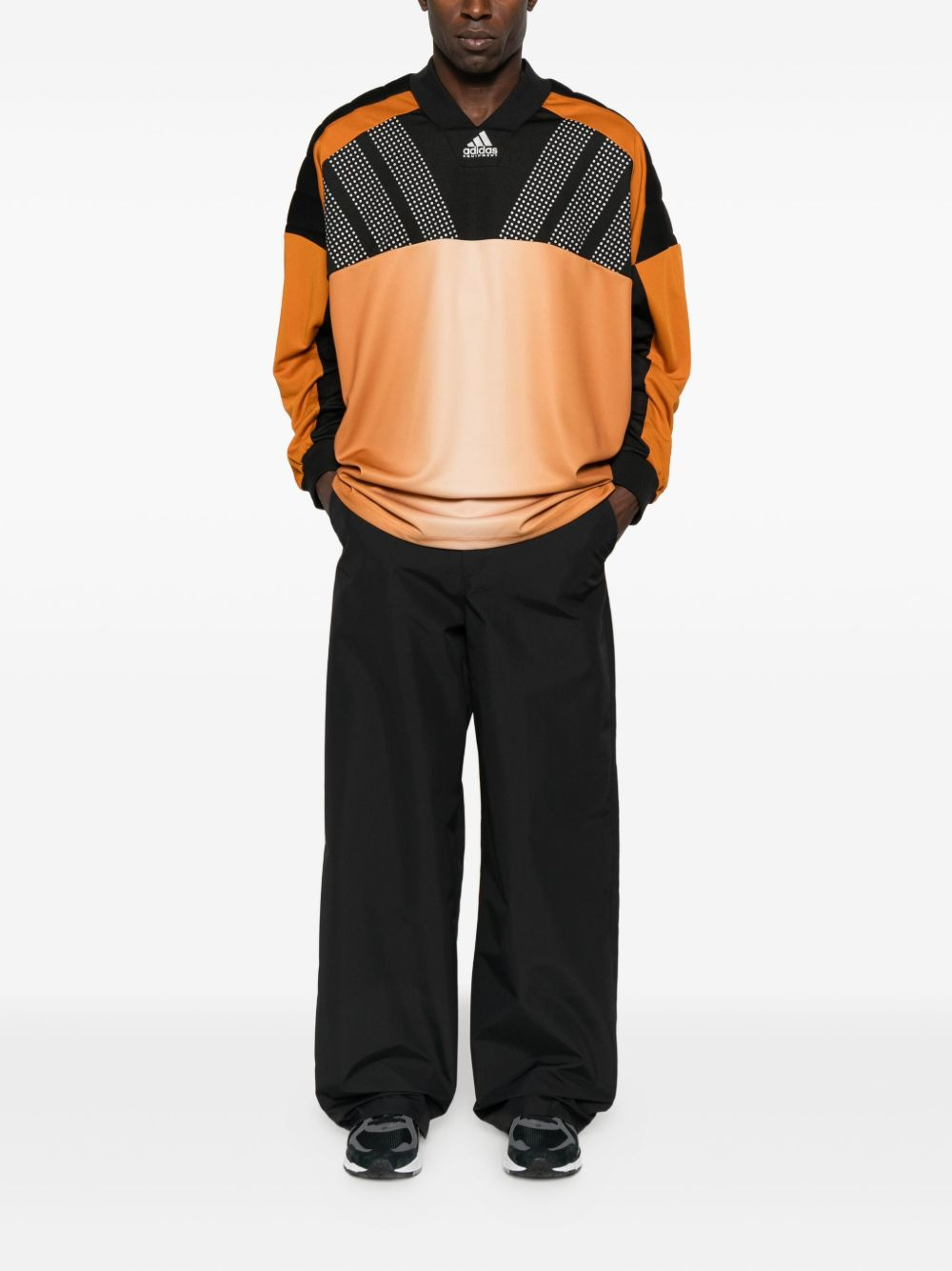 panelled V-neck sweatshirt - 2