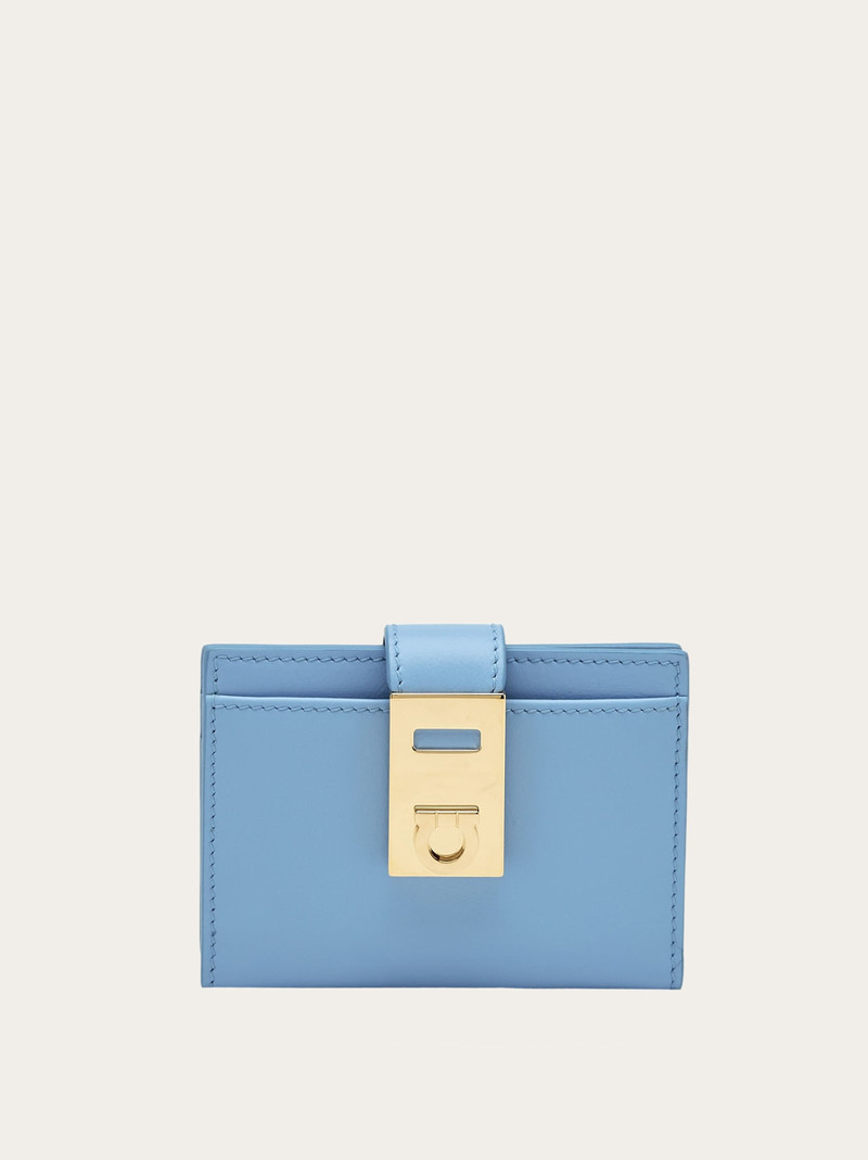 Hug credit card holder 1