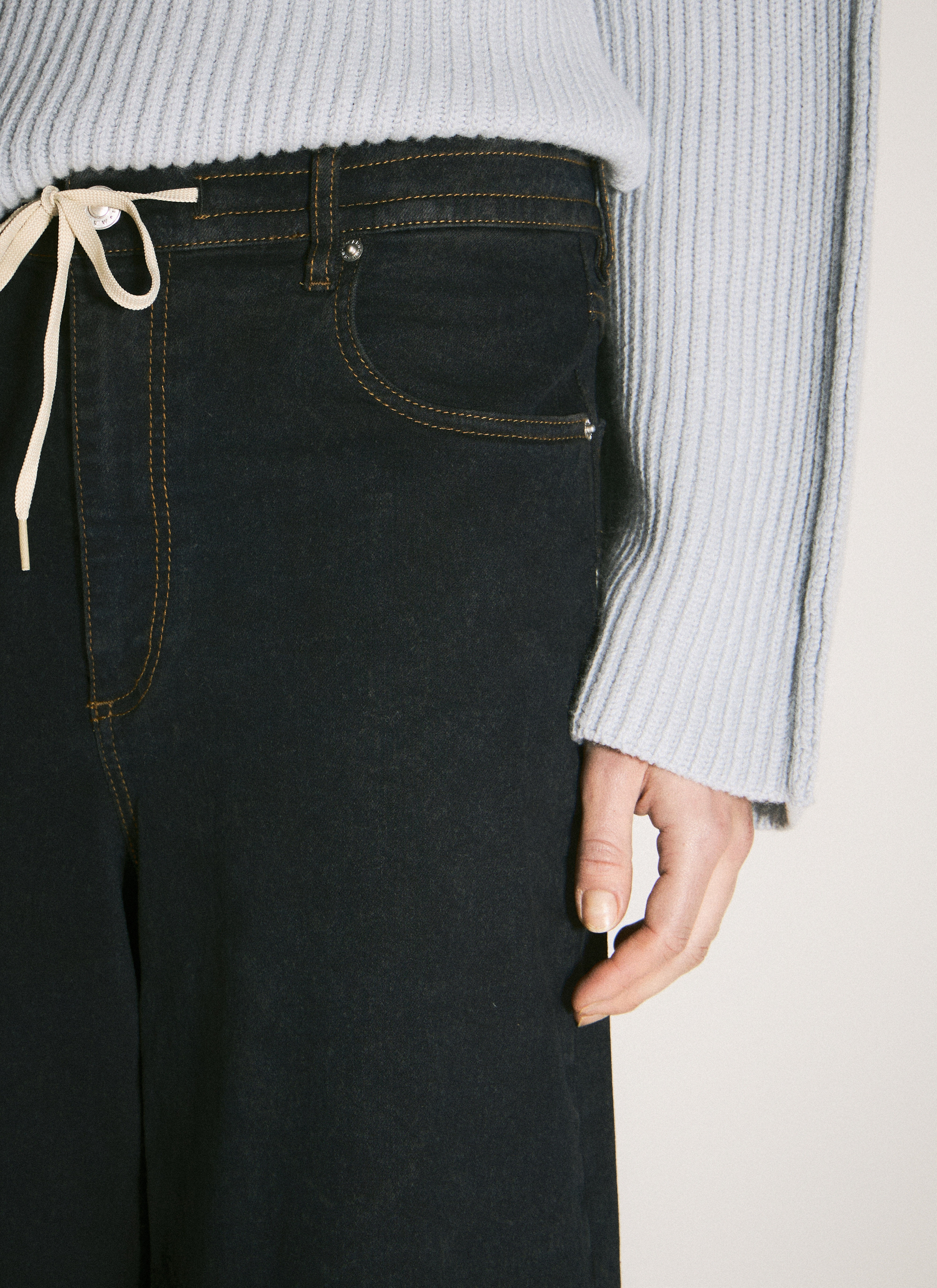 Wide-Leg Stretch Jeans - 3