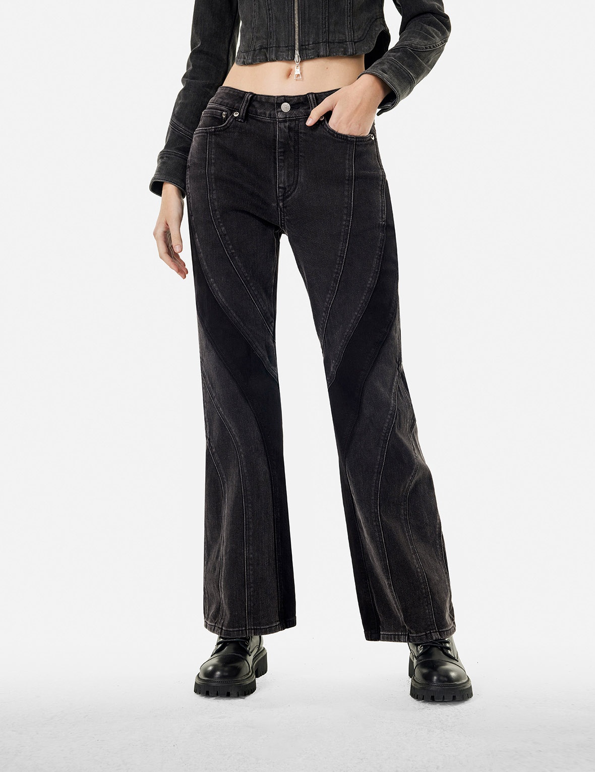 CUT-LINE FASHION FIT BOOT CUT JEANS - 7