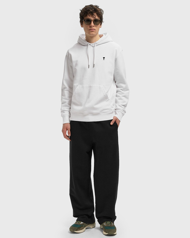 AMI Paris JOGGING WITH CONTRASTED AMI DE COEUR outlook