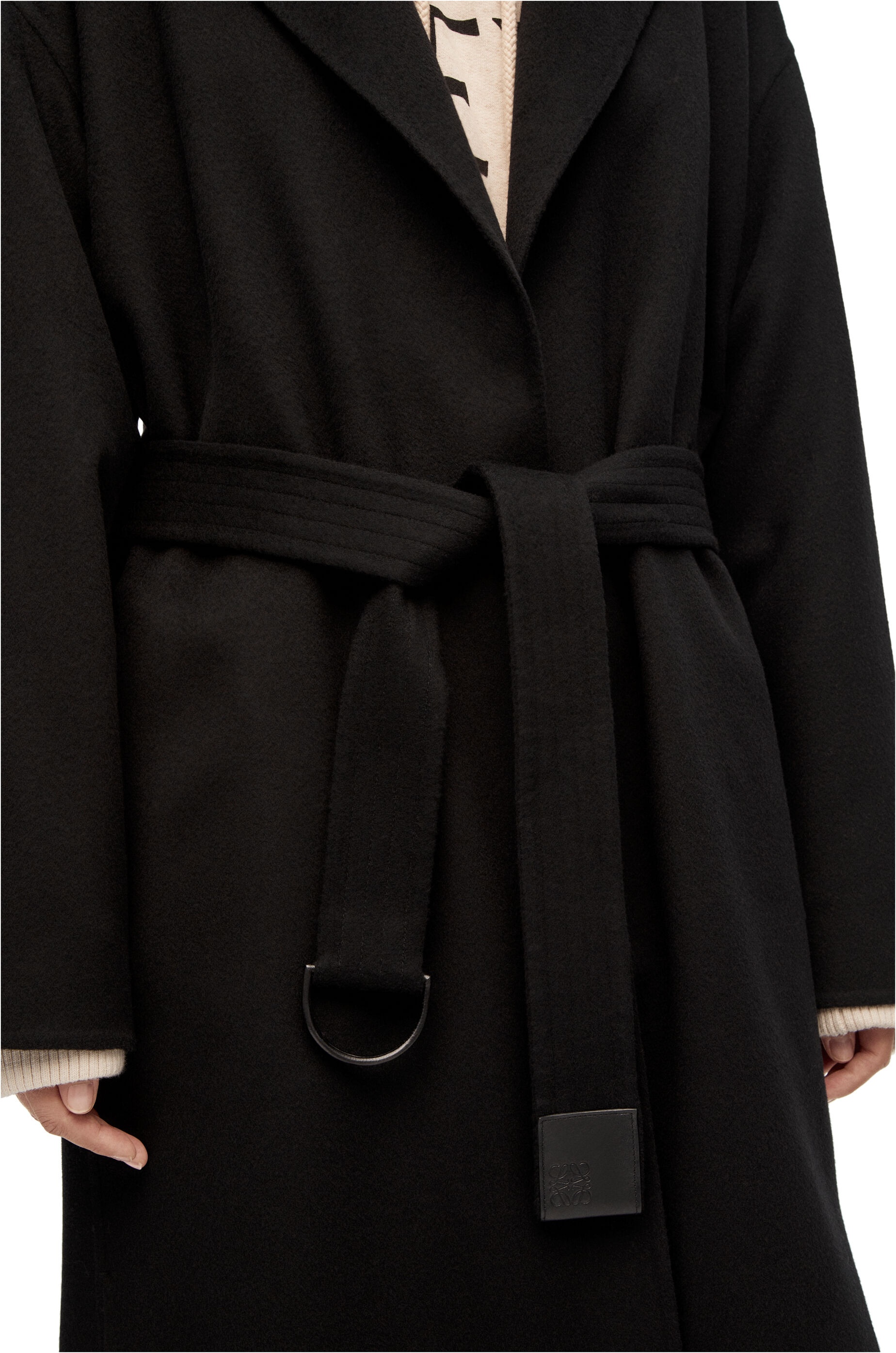 Belted coat in wool and cashmere - 5