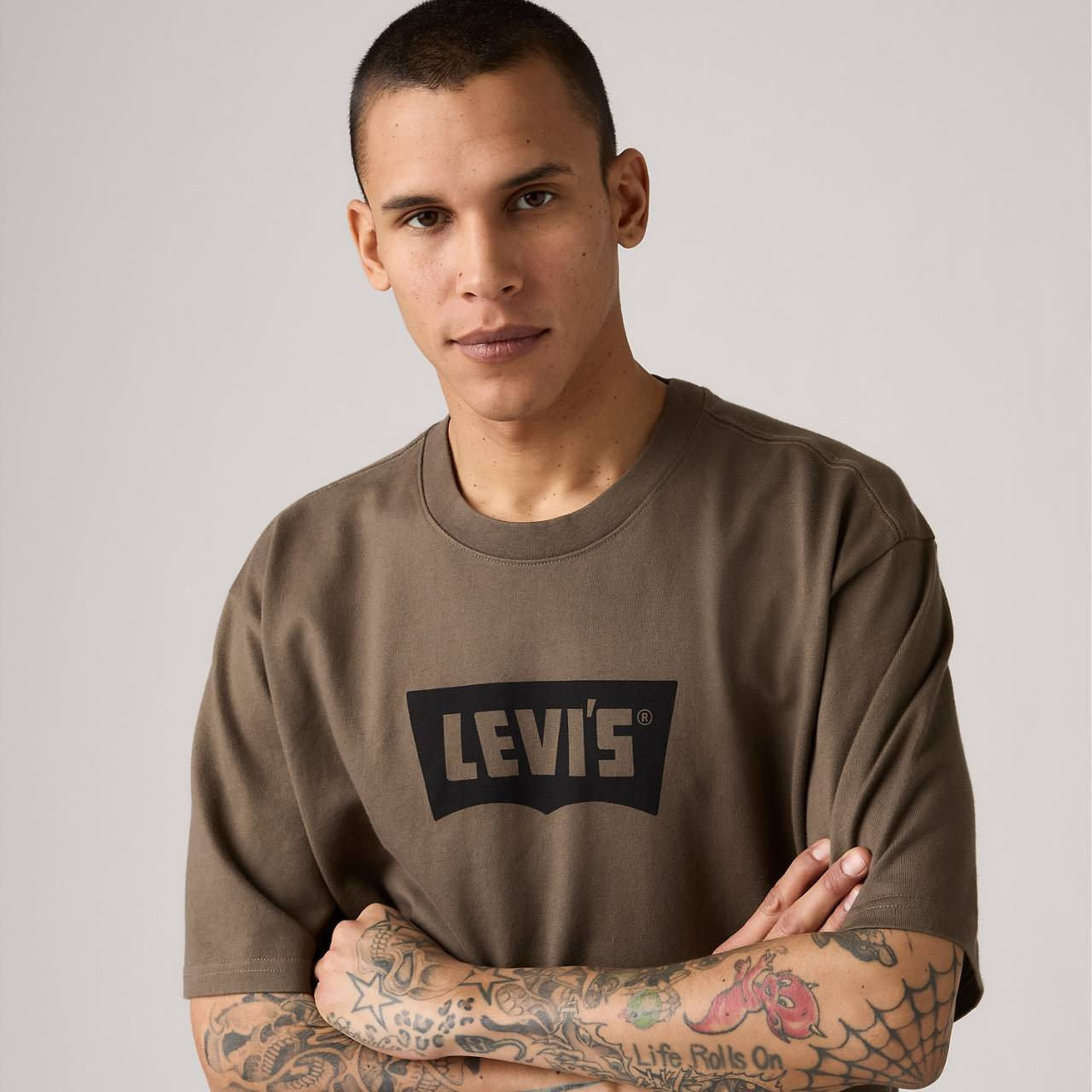 HALF-SLEEVE T-SHIRT - 4