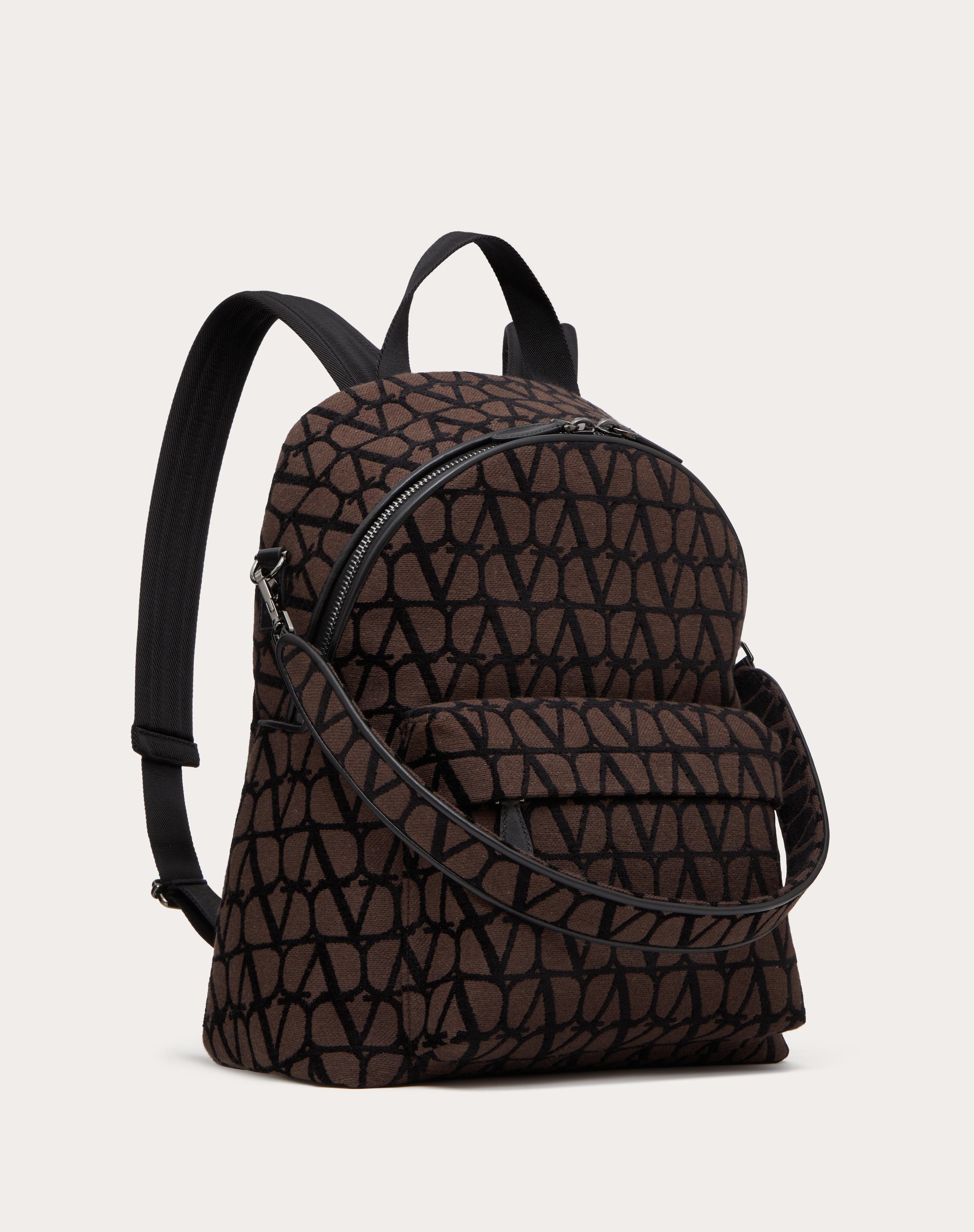 【VALENTINO】TOILE ICONOGRAPHE BACKPACK Valentino TOILE ICONOGRAPHE BACKPACK WITH LEATHER DETAILING