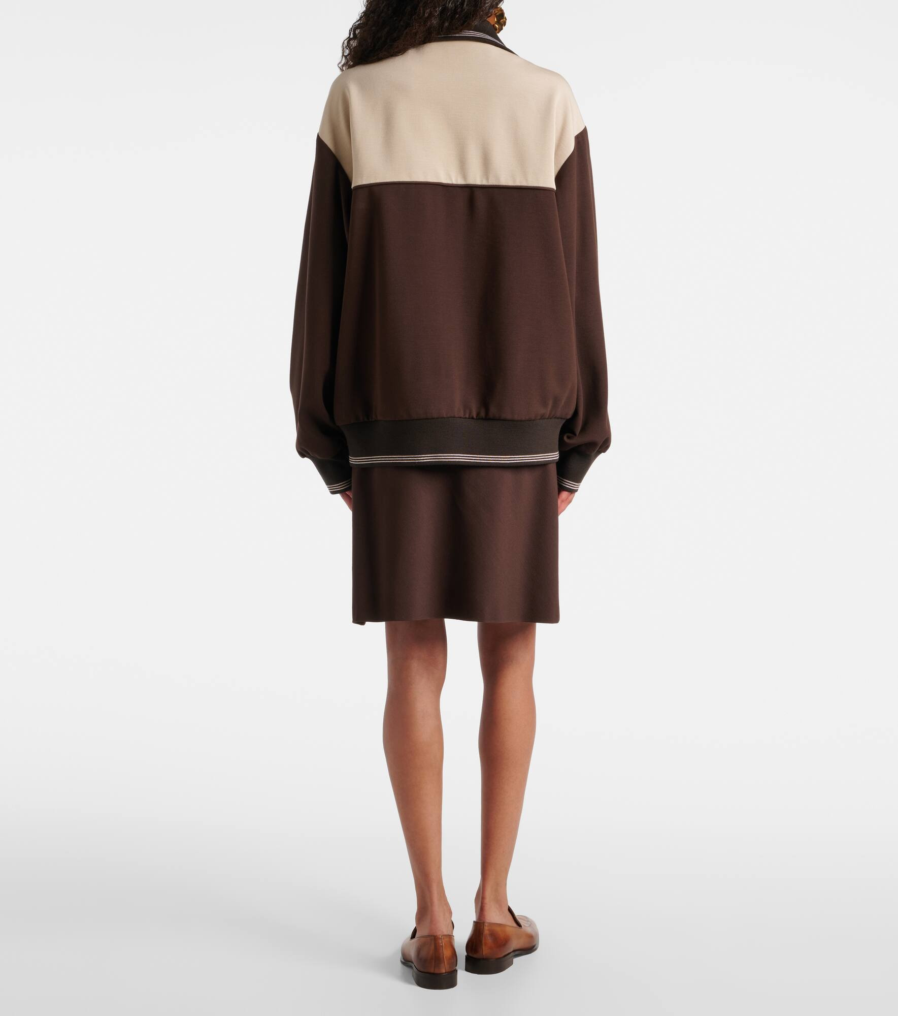Colorblocked zip-up sweatshirt - 3