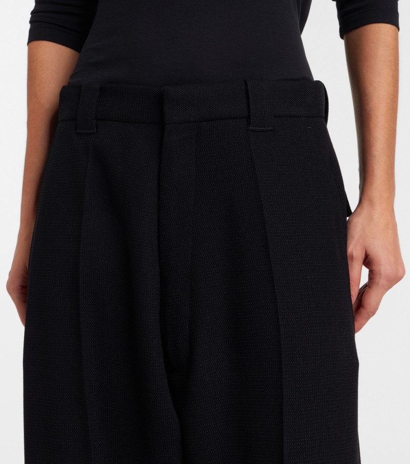 Wide-leg pants 3