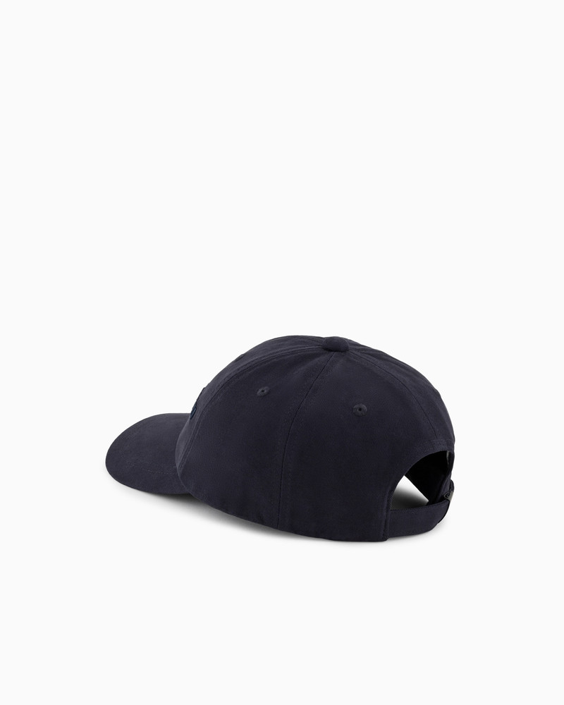 EMPORIO ARMANI EMPORIO ARMANI EMBROIDERY를 가진 기본적인 모자 outlook