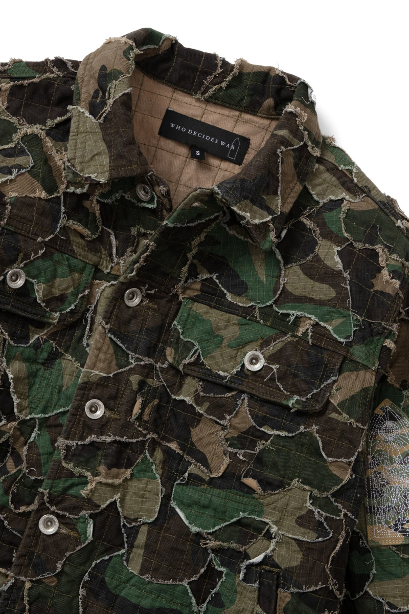 WHO DECIDES WAR CAMO TRUCKER JACKET outlook
