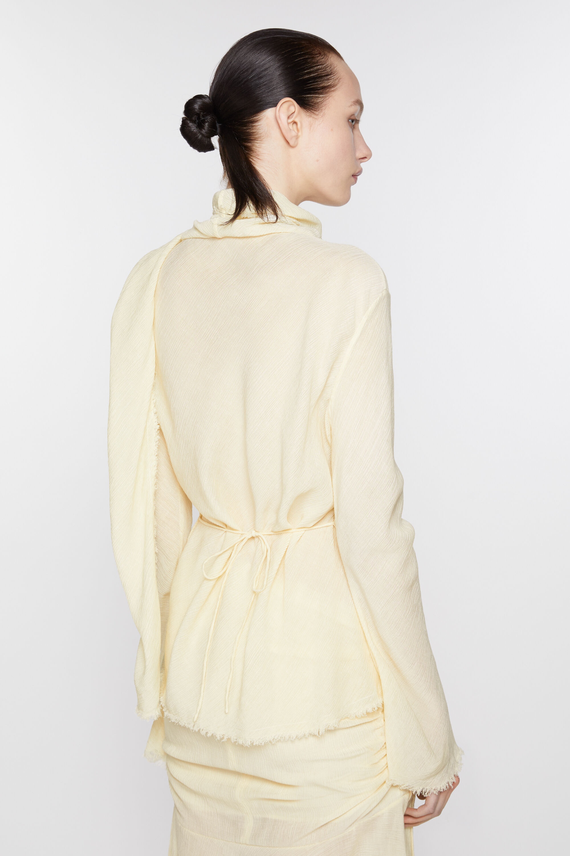 Crepe scarf blouse - Warm white - 4