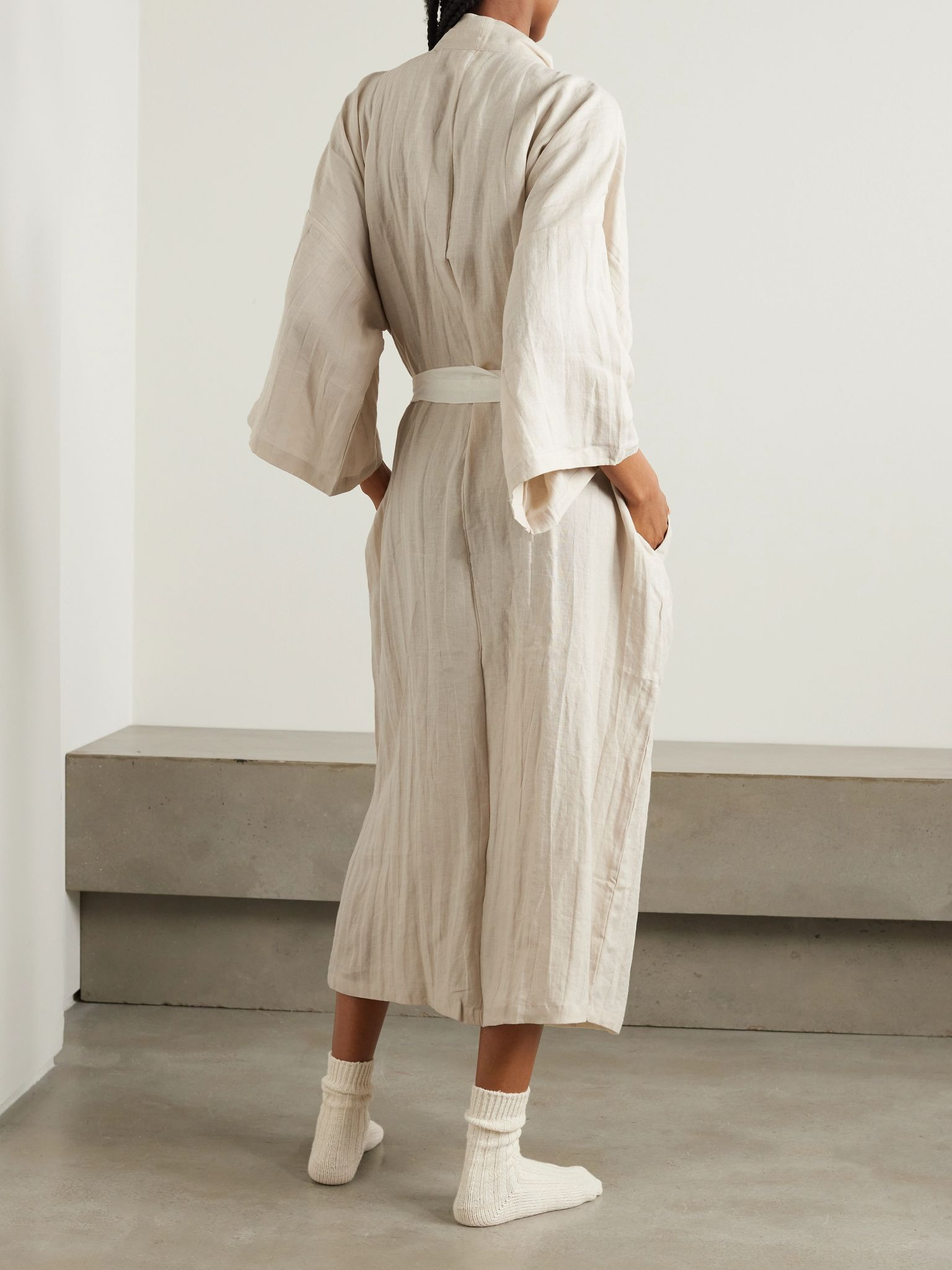 The 02 linen robe Cream - 3