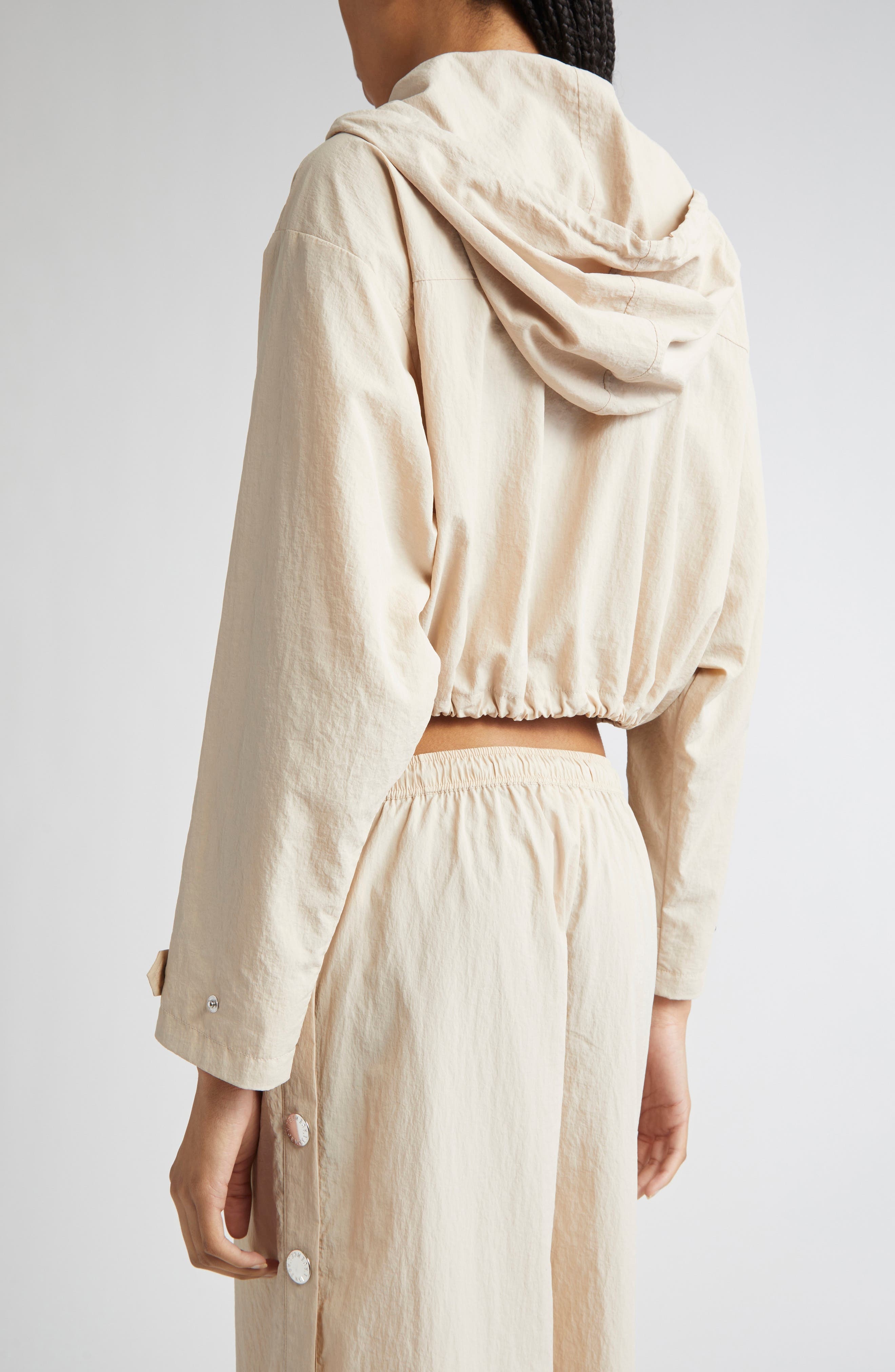 L'AGENCE Bronwyn Water Repellent Crop Anorak in Cement at Nordstrom - 3
