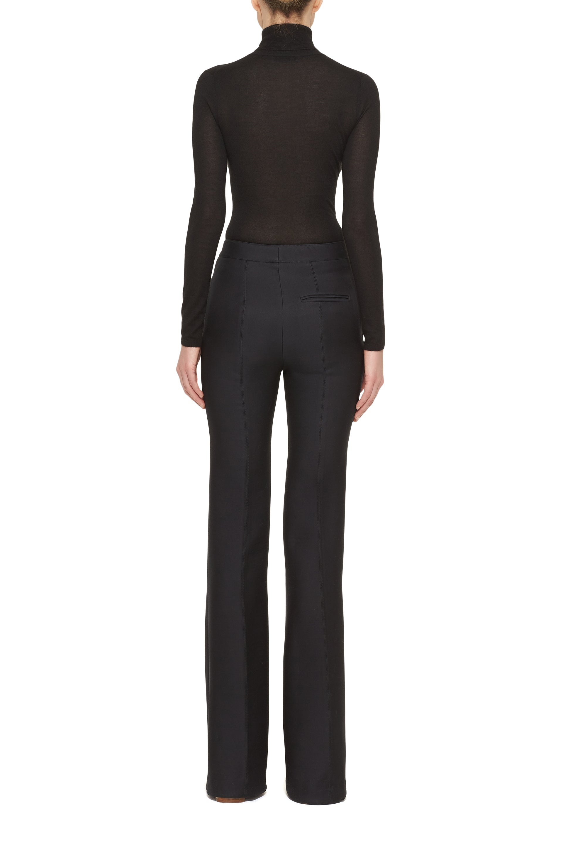 Costa Turtleneck in Black Silk Cashmere - 4