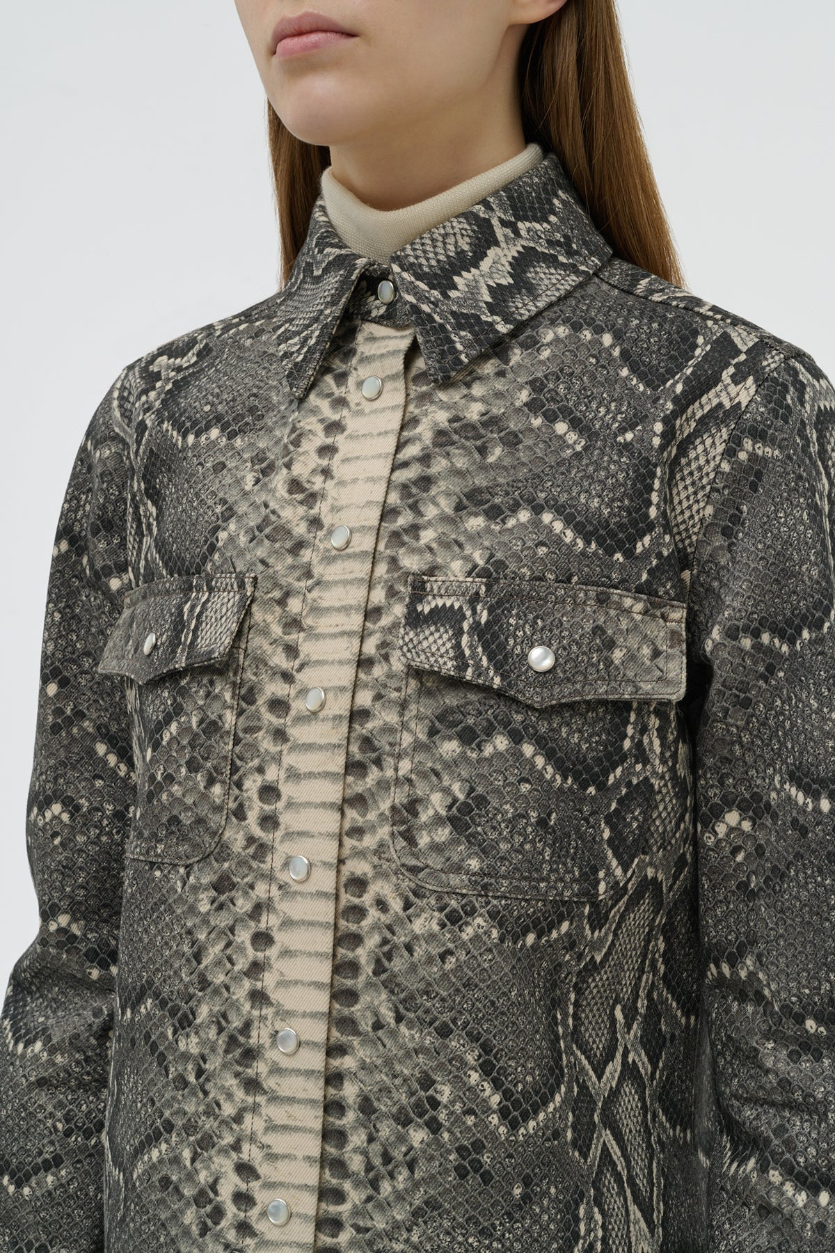 John Austin Shirt in Greyscale Recycled Printed Cotton Denim - 5
