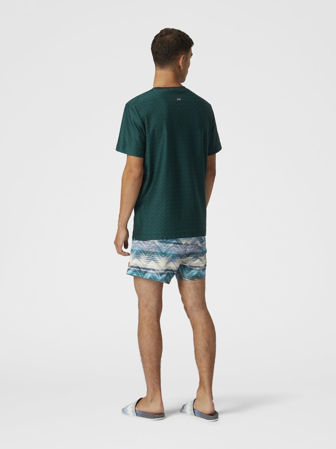 Swim shorts with macro zig zag dégradé print - 3