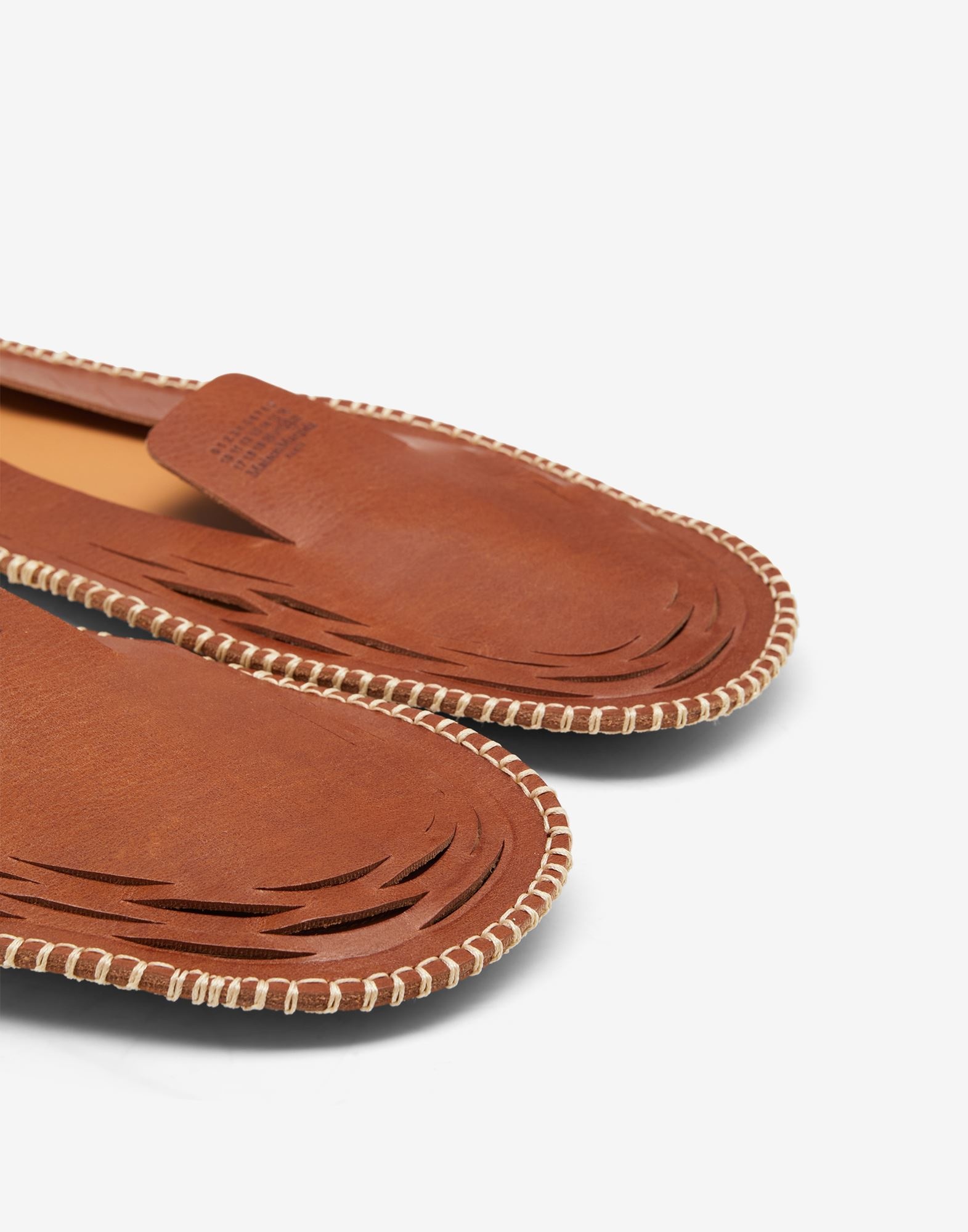 Laser-cut shoe - 5