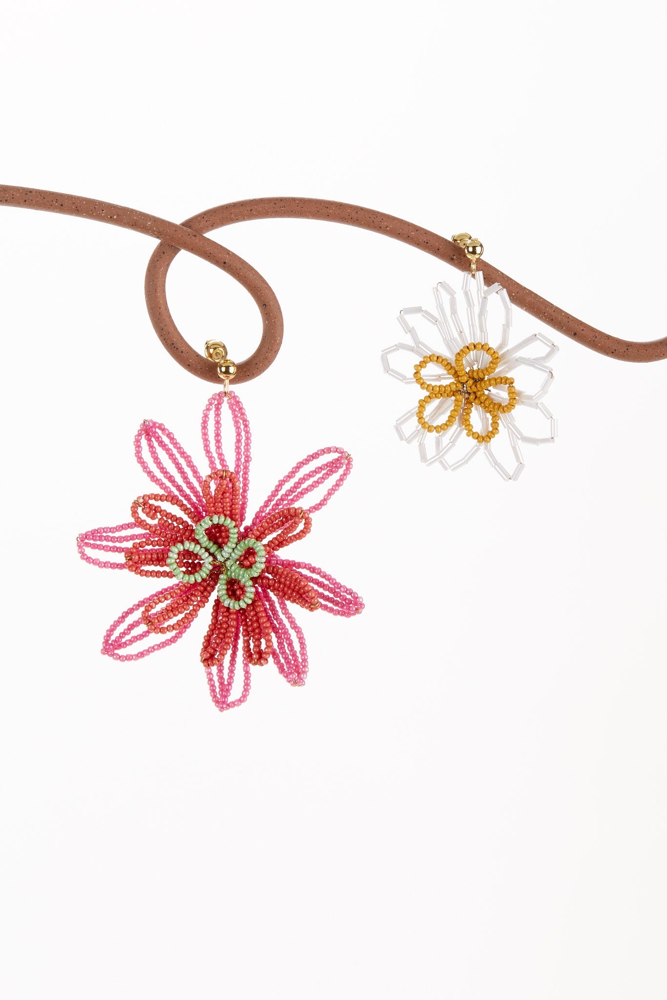 AVIS EARRING - 1