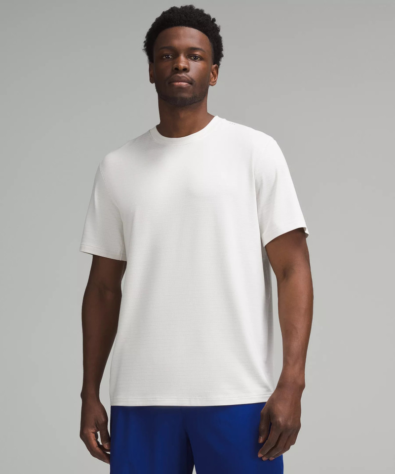 License to Train Relaxed-Fit Short-Sleeve Shirt 1