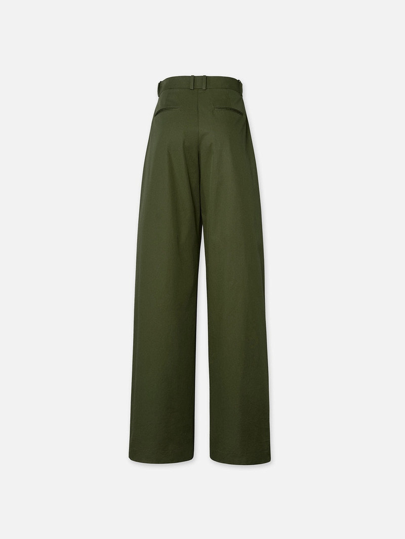 FRAME Pleated Wide Leg Pant in Surplus outlook