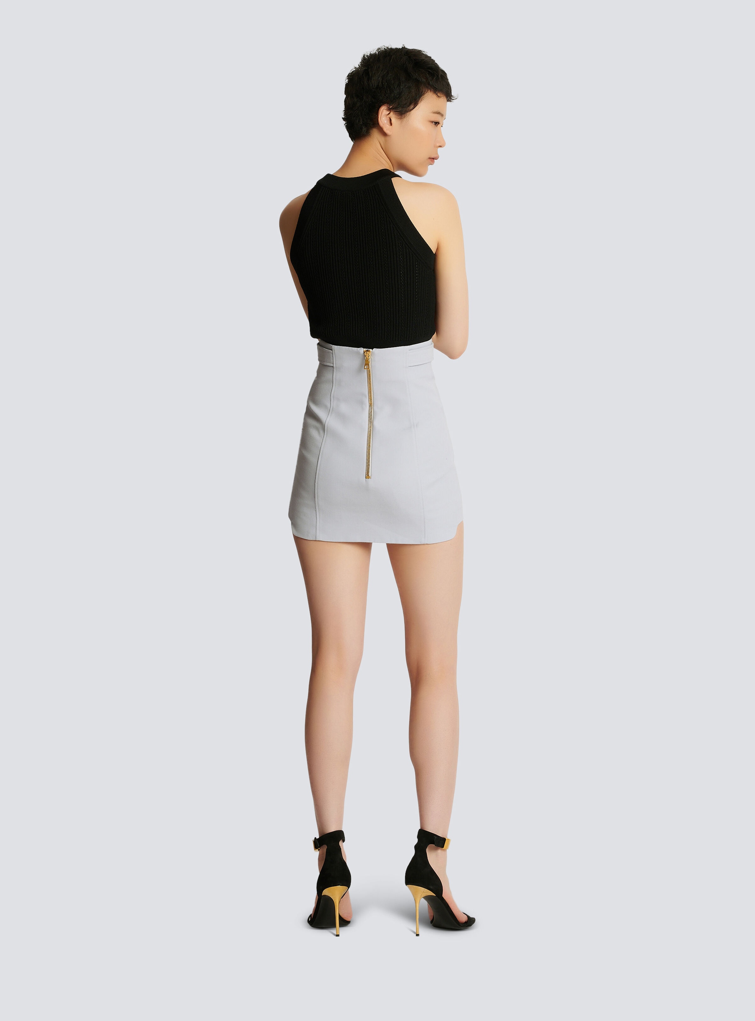 Short wool skirt with gold buttons - 4
