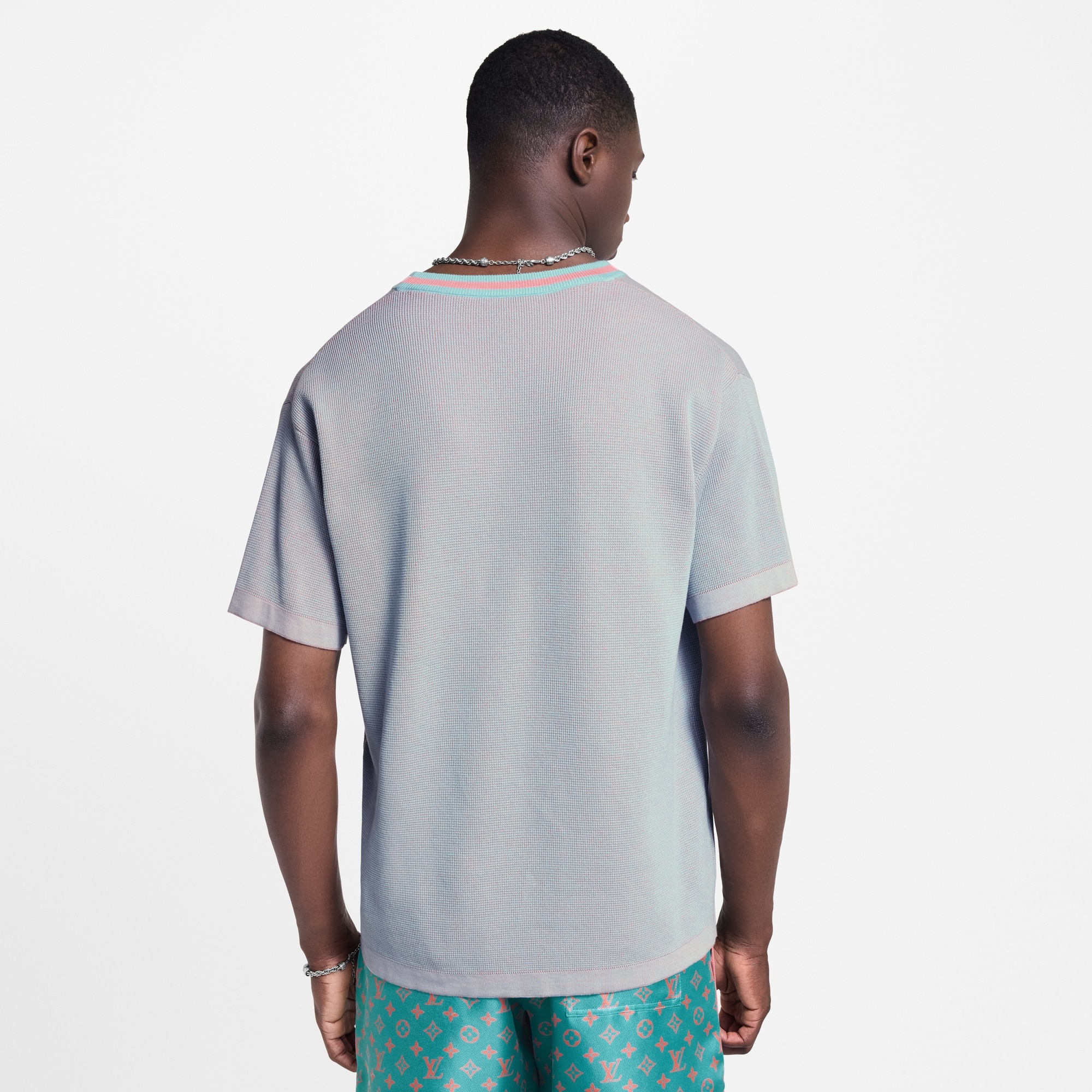 Graphic Short-Sleeved Crewneck - 5