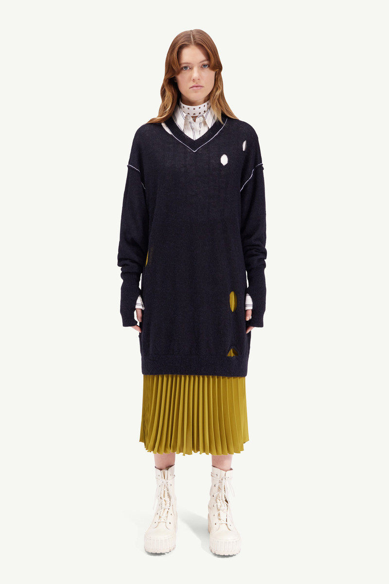 MM6 Maison Margiela Distressed knit sweater outlook