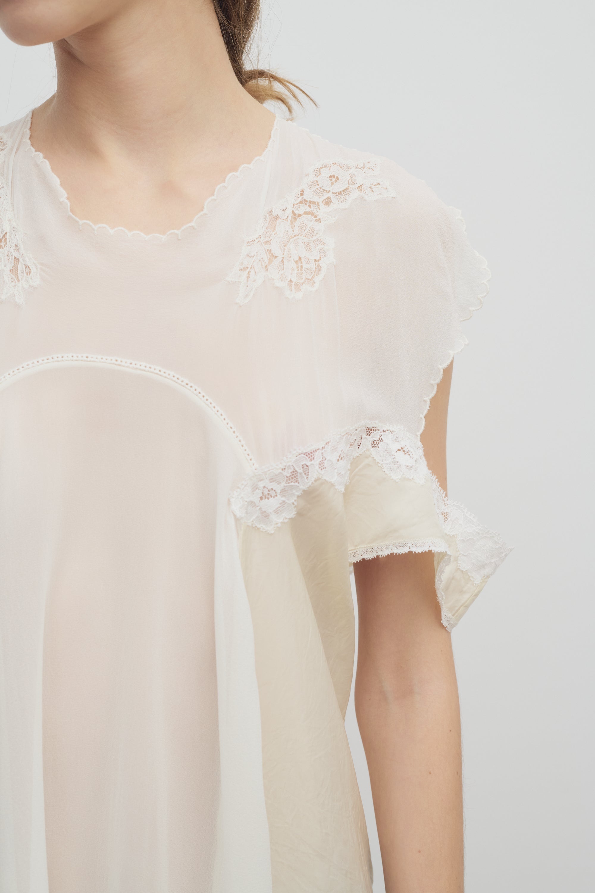 Desy Top in Silk - 6