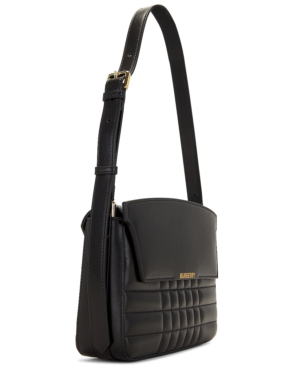 【関税＆送料込み】Burberry Black Leather Shoulder Bag Burberry Black Leather Link Shoulder Bag | Yoogi's Closet