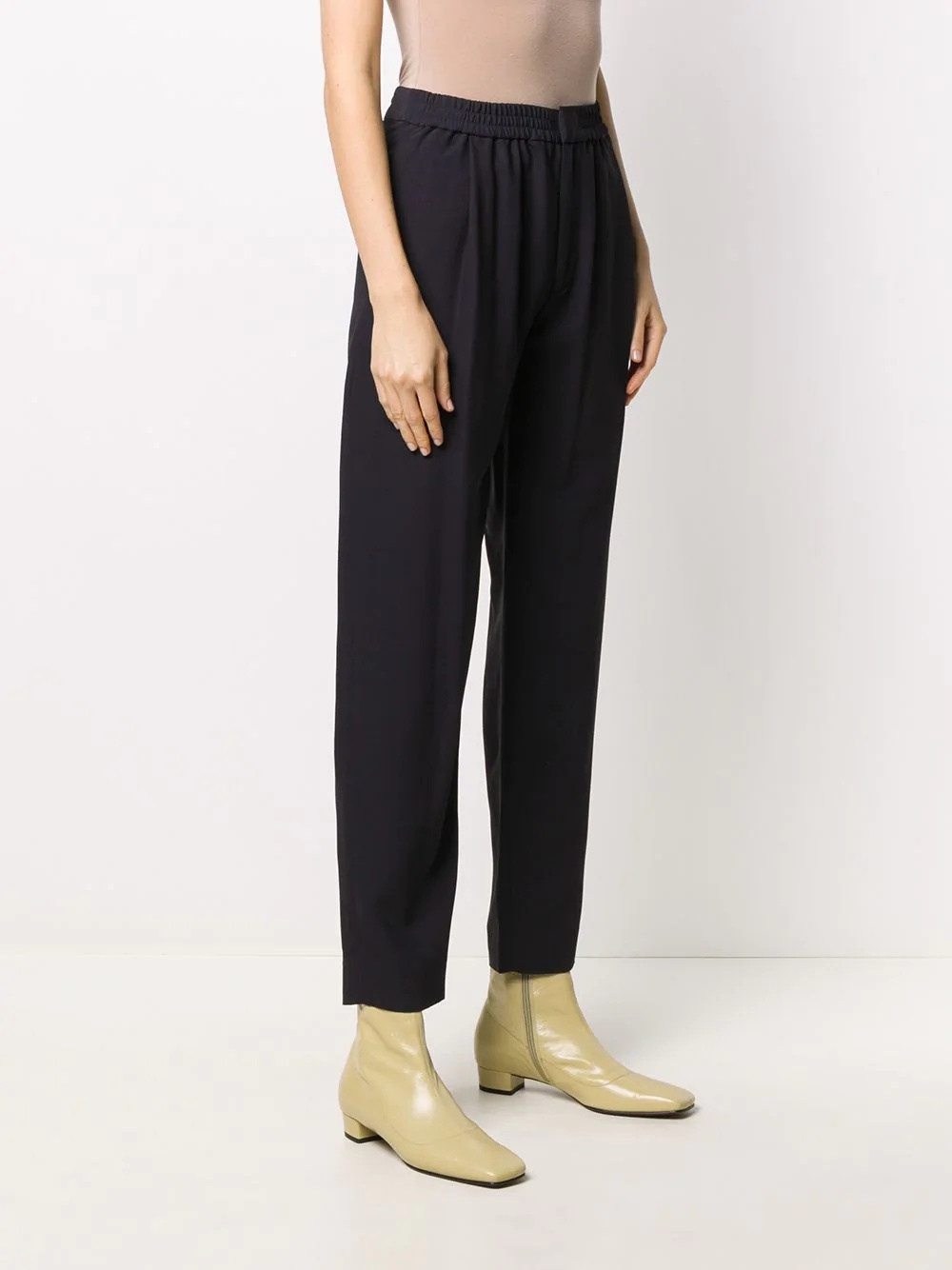 high-waisted trousers - 3