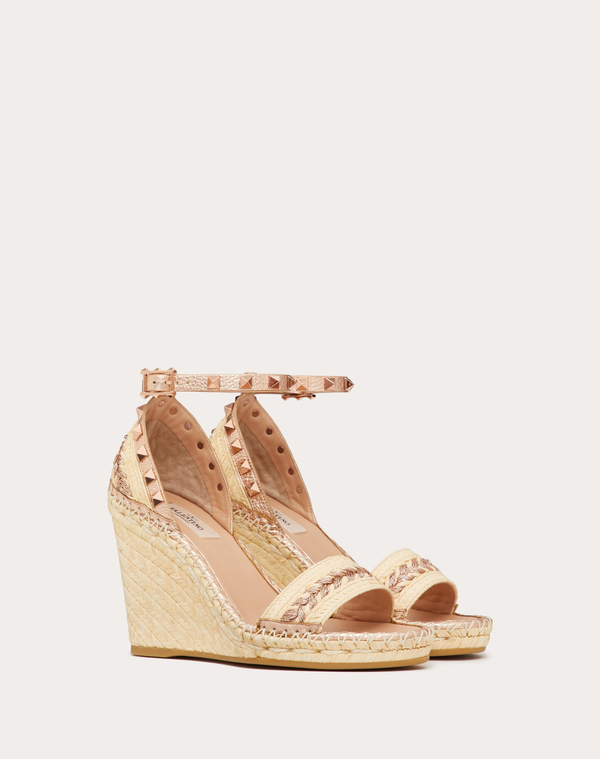 ROCKSTUD DOUBLE RAFFIA WEDGE SANDAL WITH TONE-ON-TONE STUDS 105MM - 2