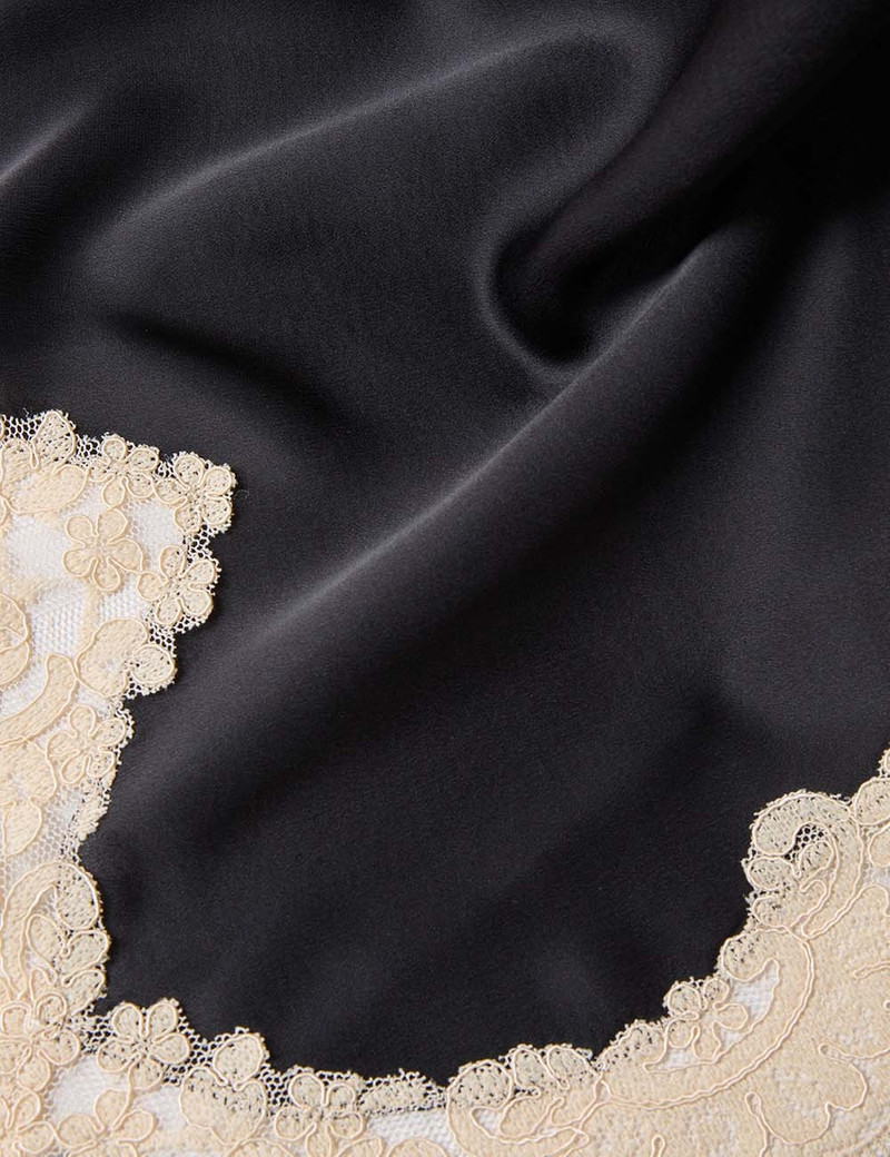 LUNA LACE BILLOW DRESS 6
