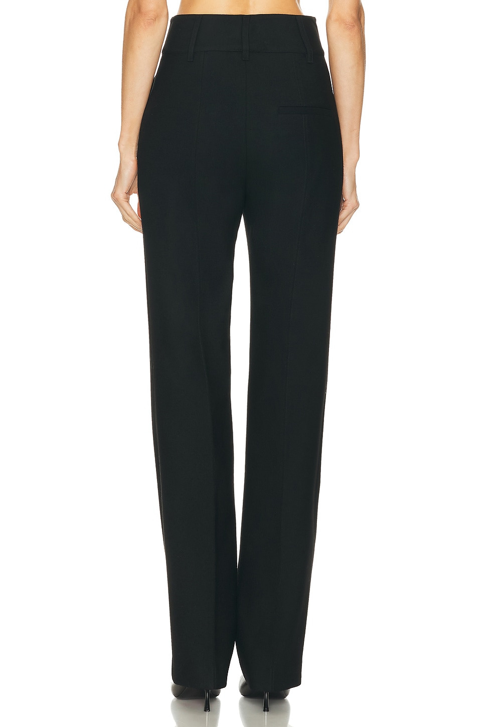 Cecilia Pant - 4